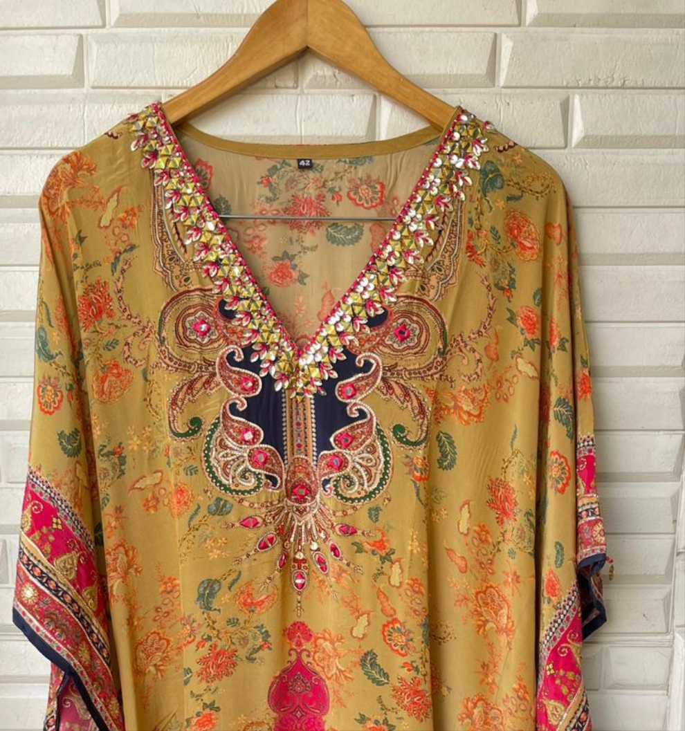 Crape Silk Ready to Wear Kaftan Set Rc 15522