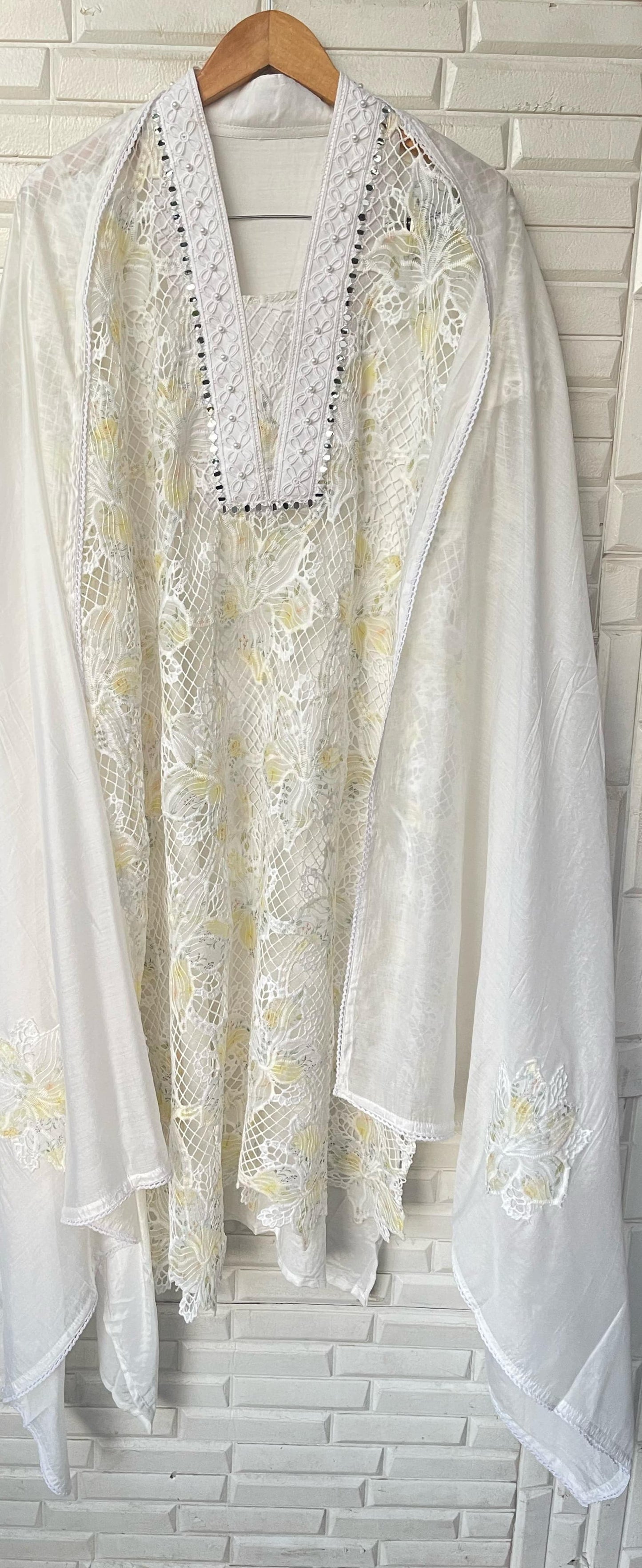 Crotia Unstitched Ladies Suit Rc16719