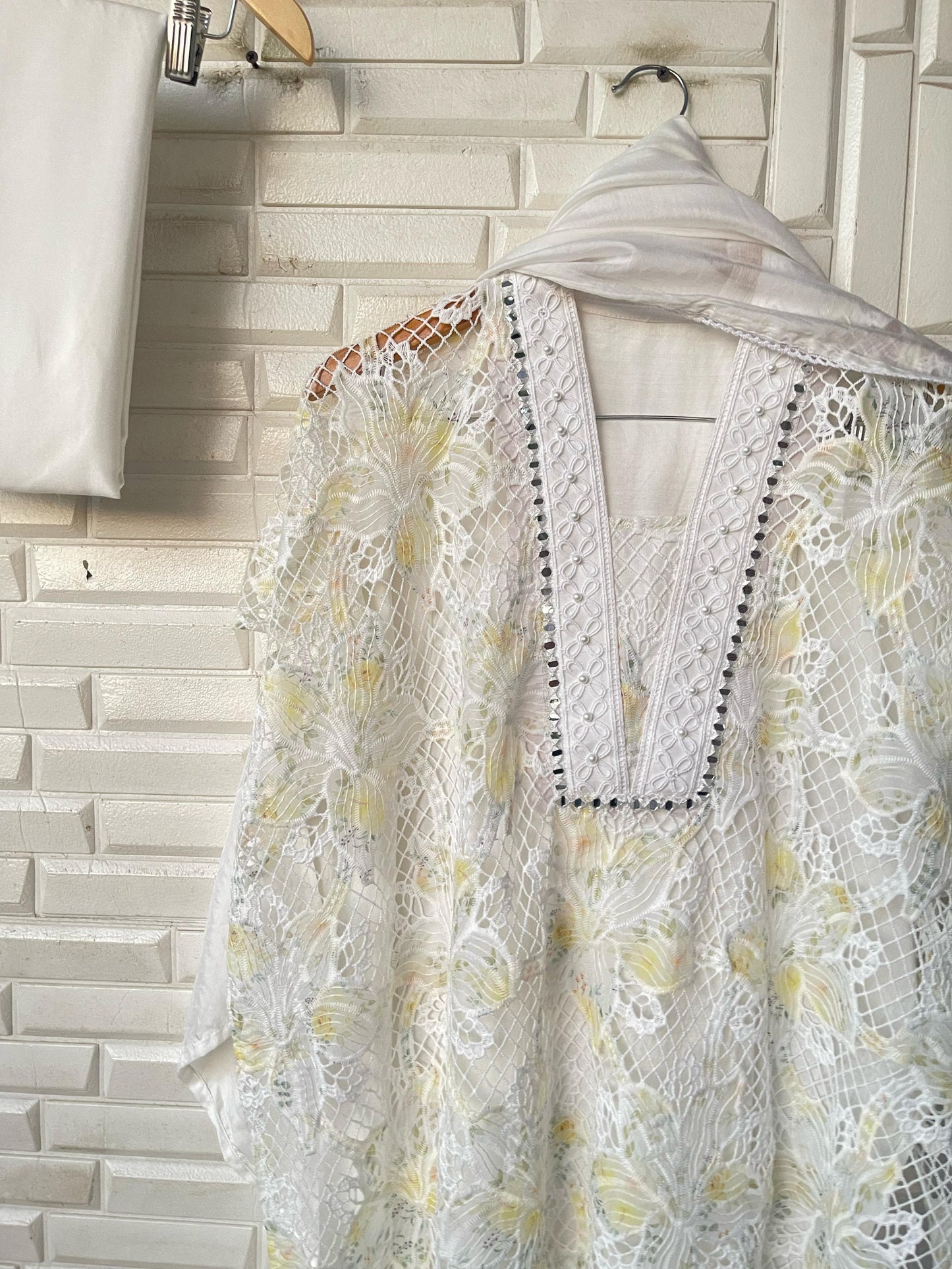 Crotia Unstitched Ladies Suit Rc16719