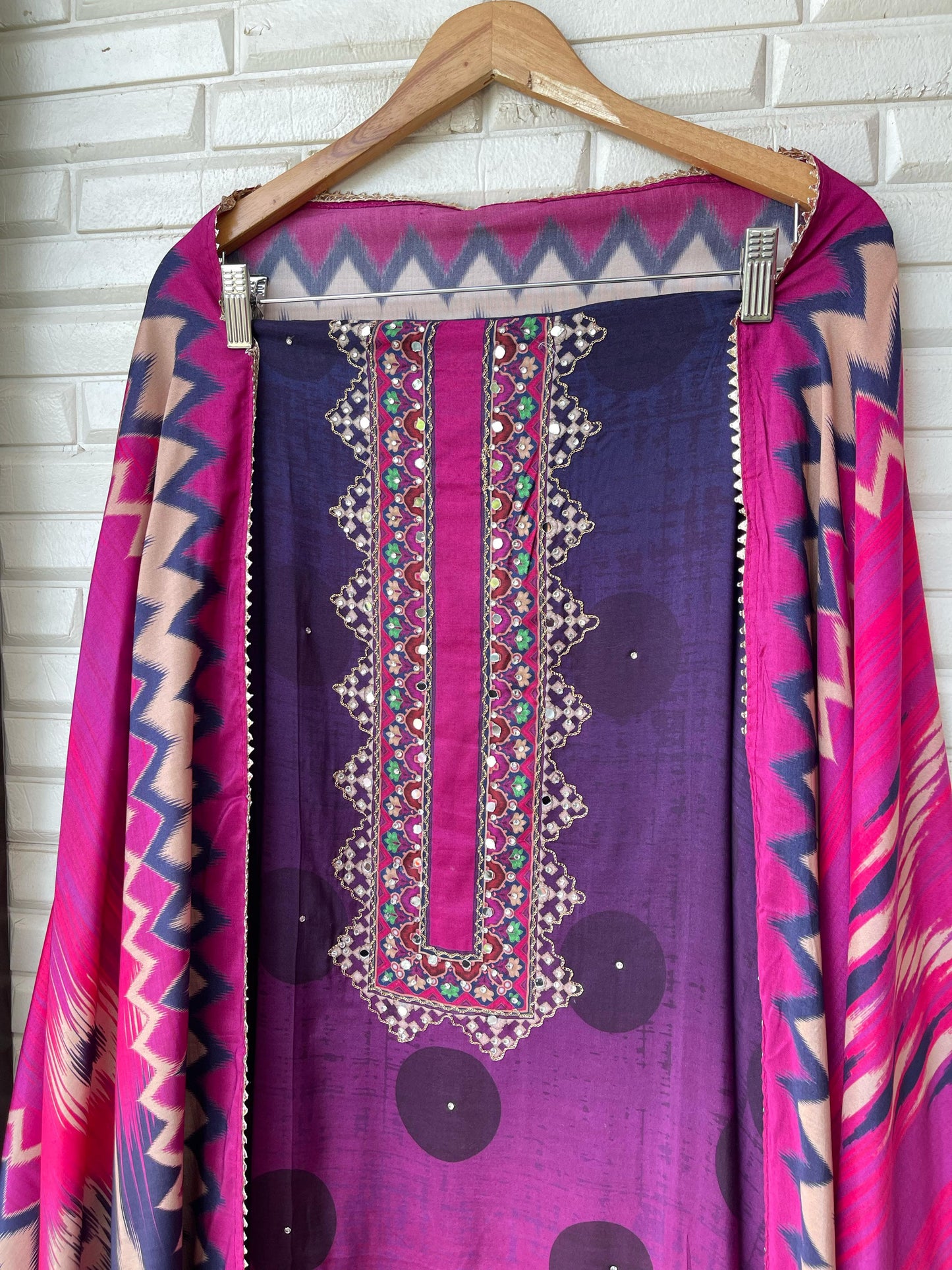 Muslin Semi-Stitched Ladies Suit Rc16767