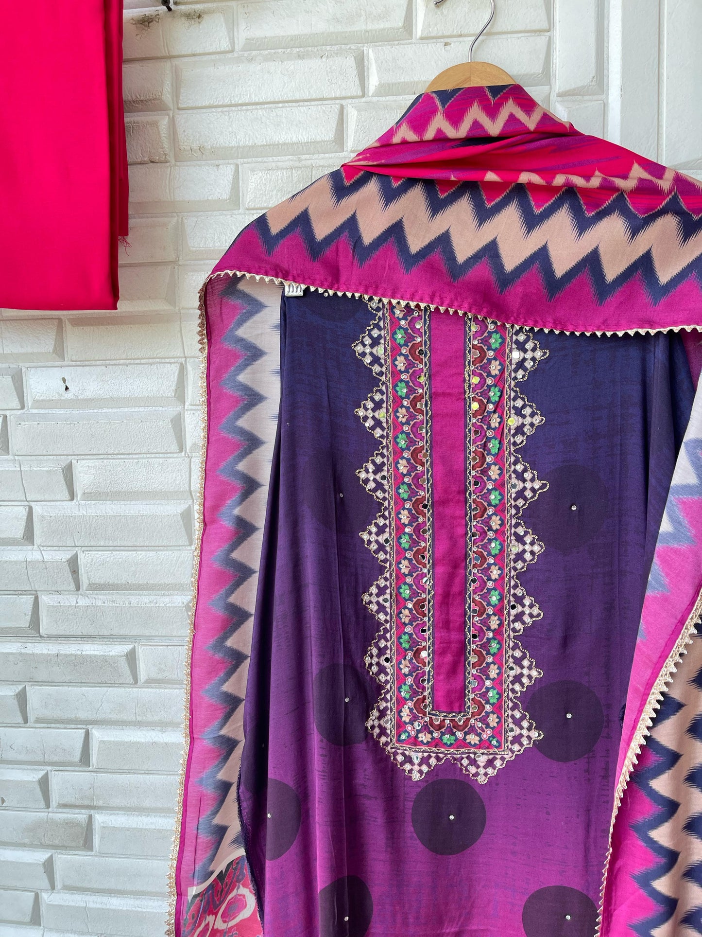 Muslin Semi-Stitched Ladies Suit Rc16767