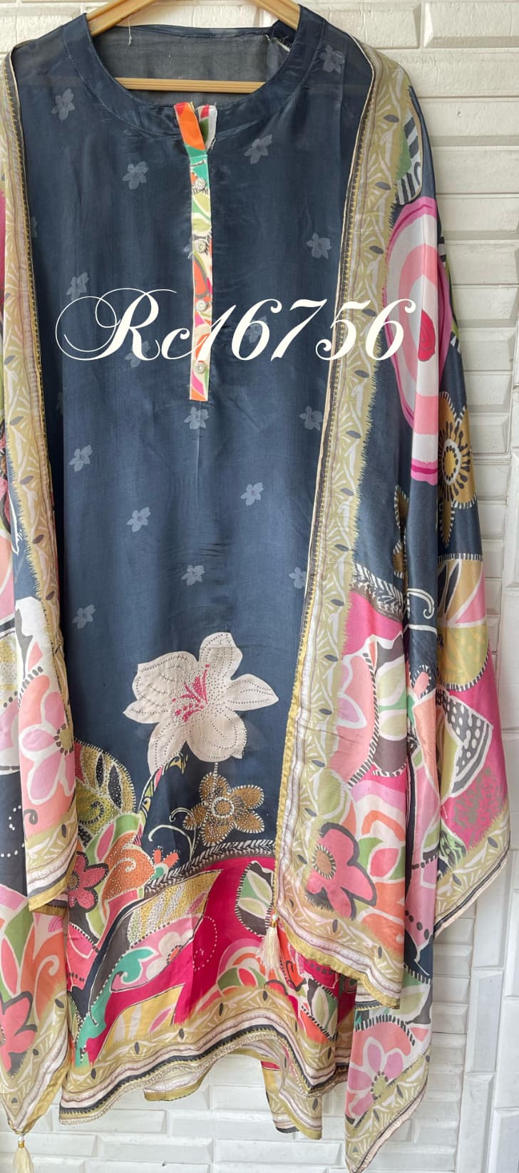 Muslin Silk Semi-Stitched Ladies Suit Rc16756