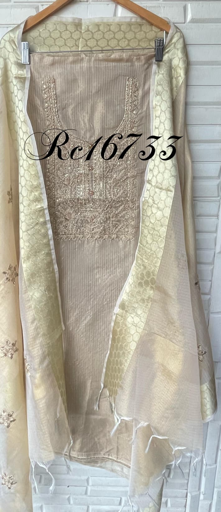 Kora Cotton Unstitched Ladies Suit Rc16733