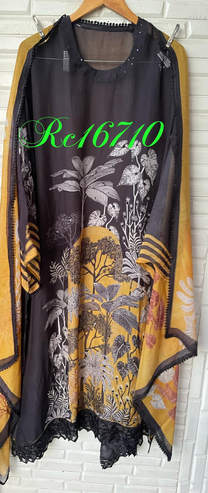 Organza Printed Unstitched Ladies Suit Rc16710
