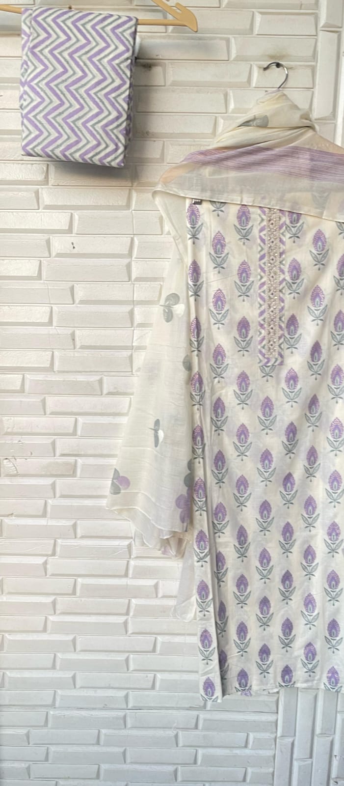 Cotton Unstitched Ladies Suit Rc16721
