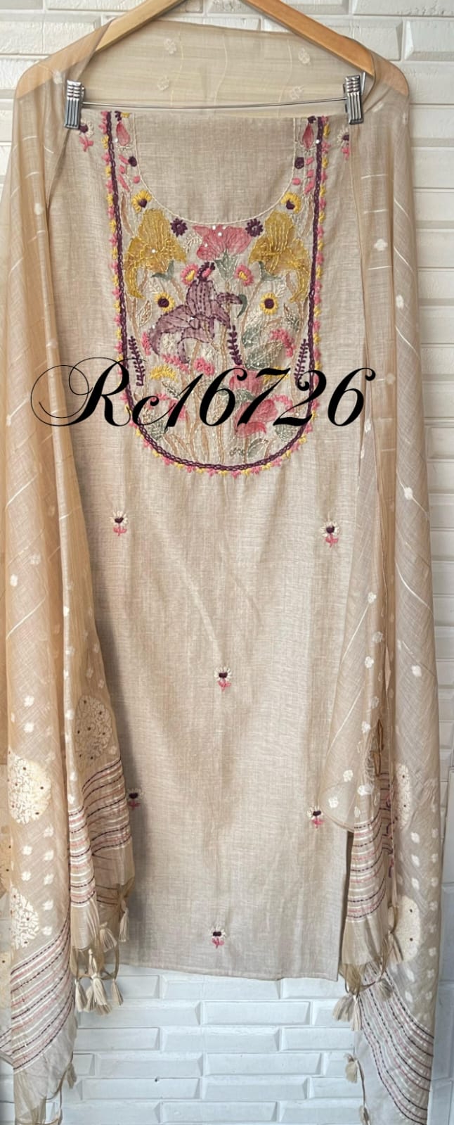 Fine Linen Cotton Unstitched Ladies Suit Rc16726