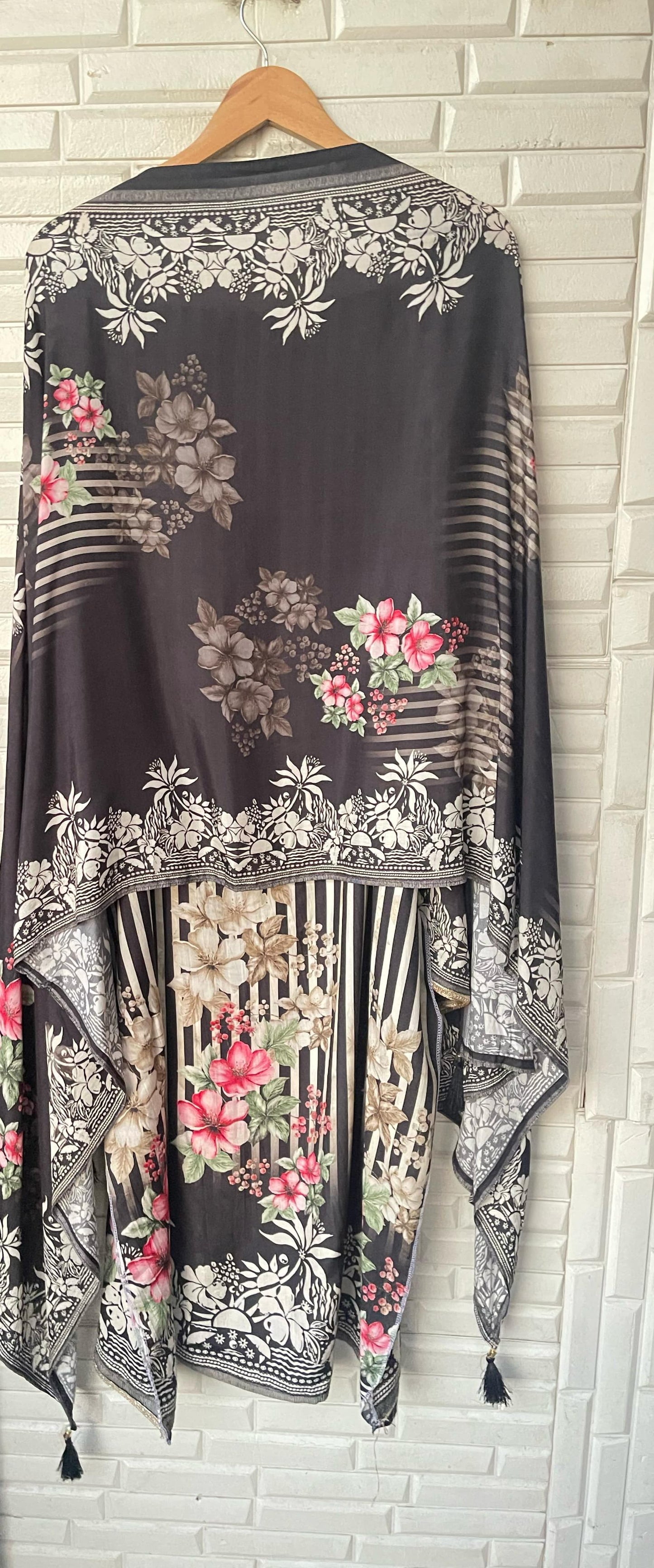 Muslin Unstitched Ladies Suit Rc16718