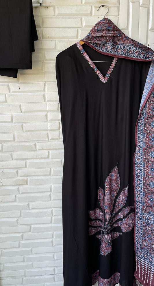 Fine Cotton Unstitched Ladies Suit Rc16694