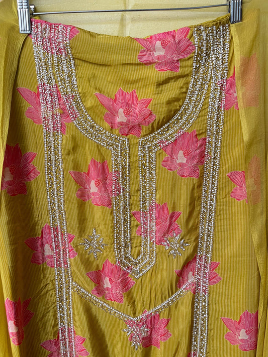 Organza unstitched ladies suit Rc17547