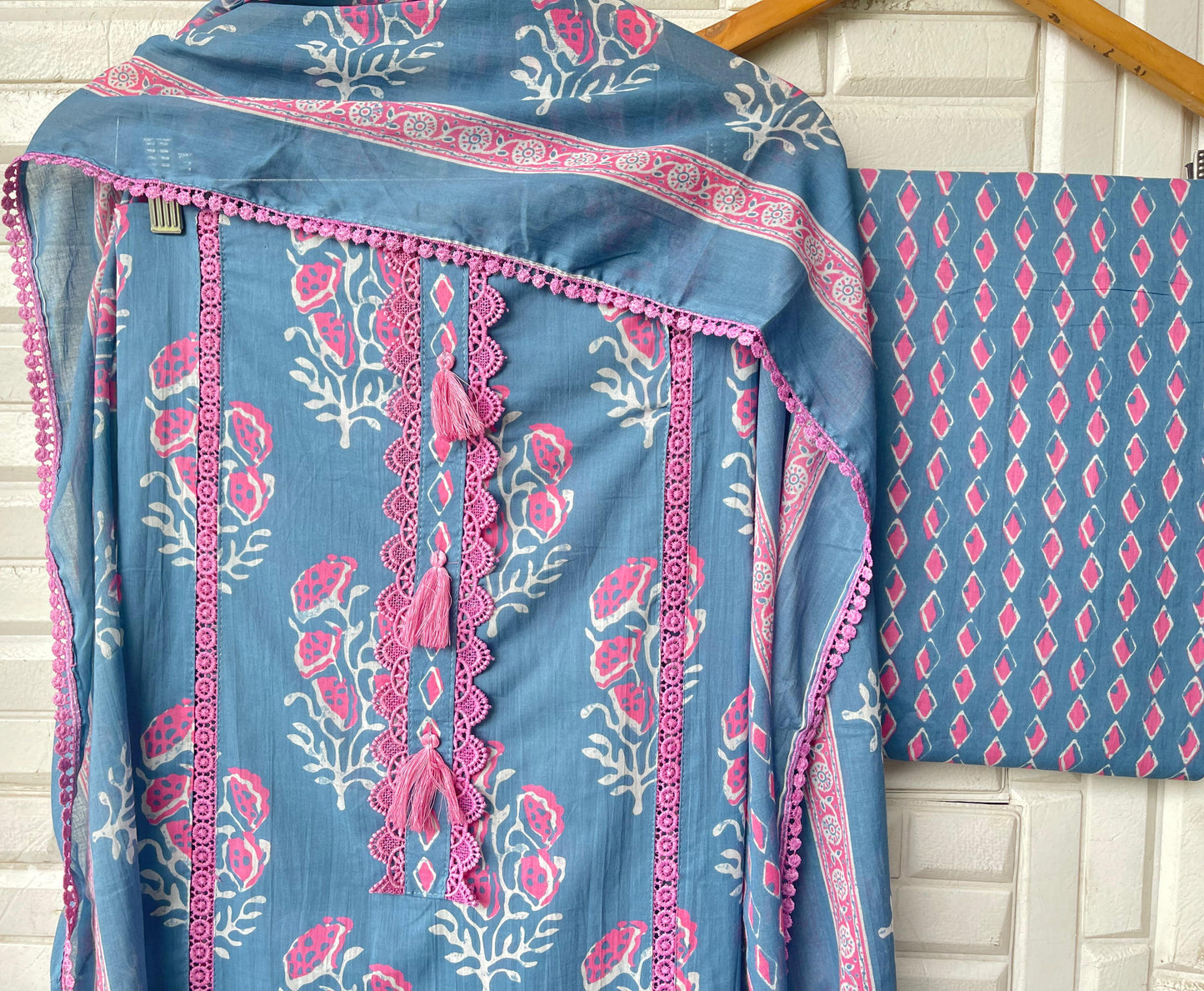 Cotton unstitched ladies suit Rc17458