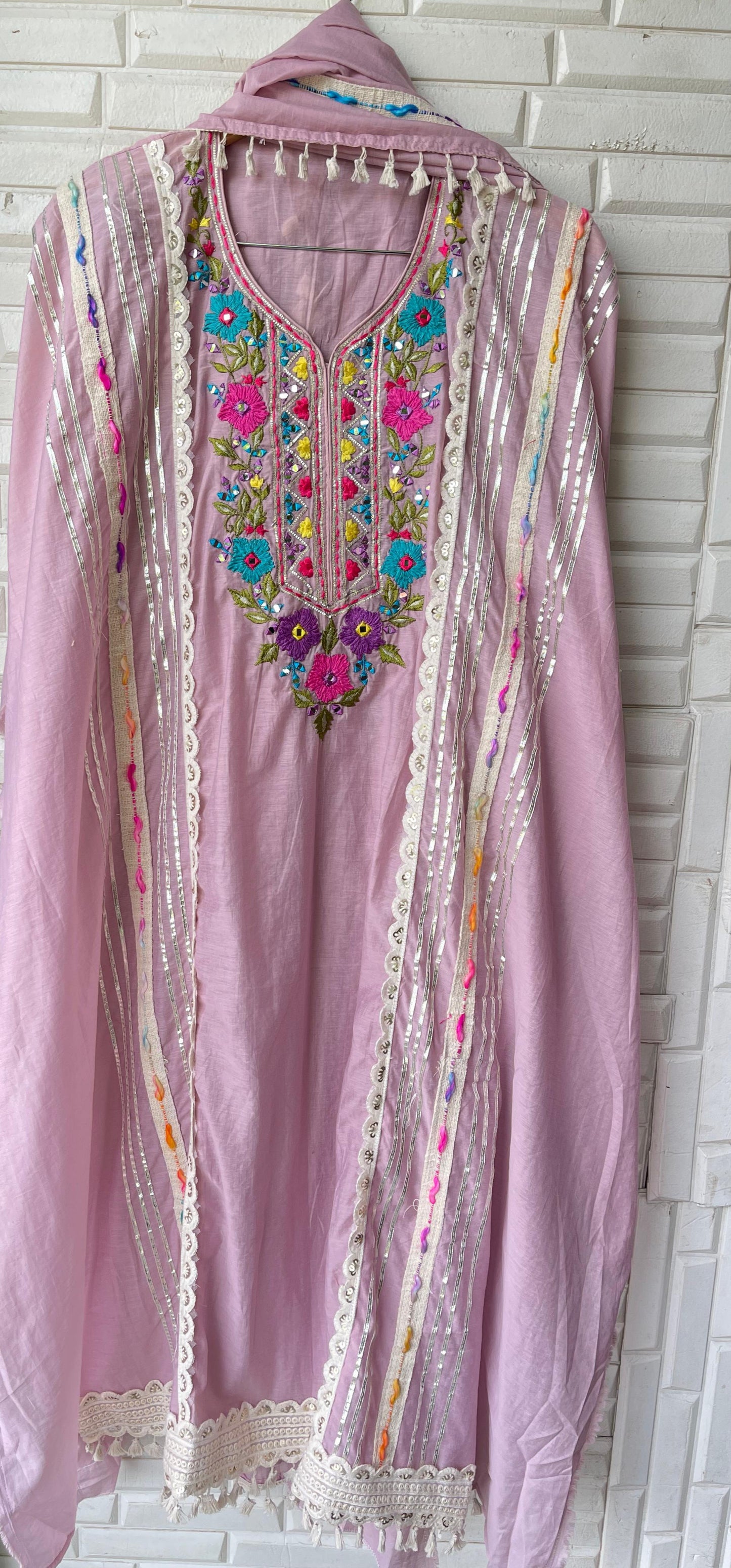 Mul chanderi unstitched ladies suit Rc17348 (a)