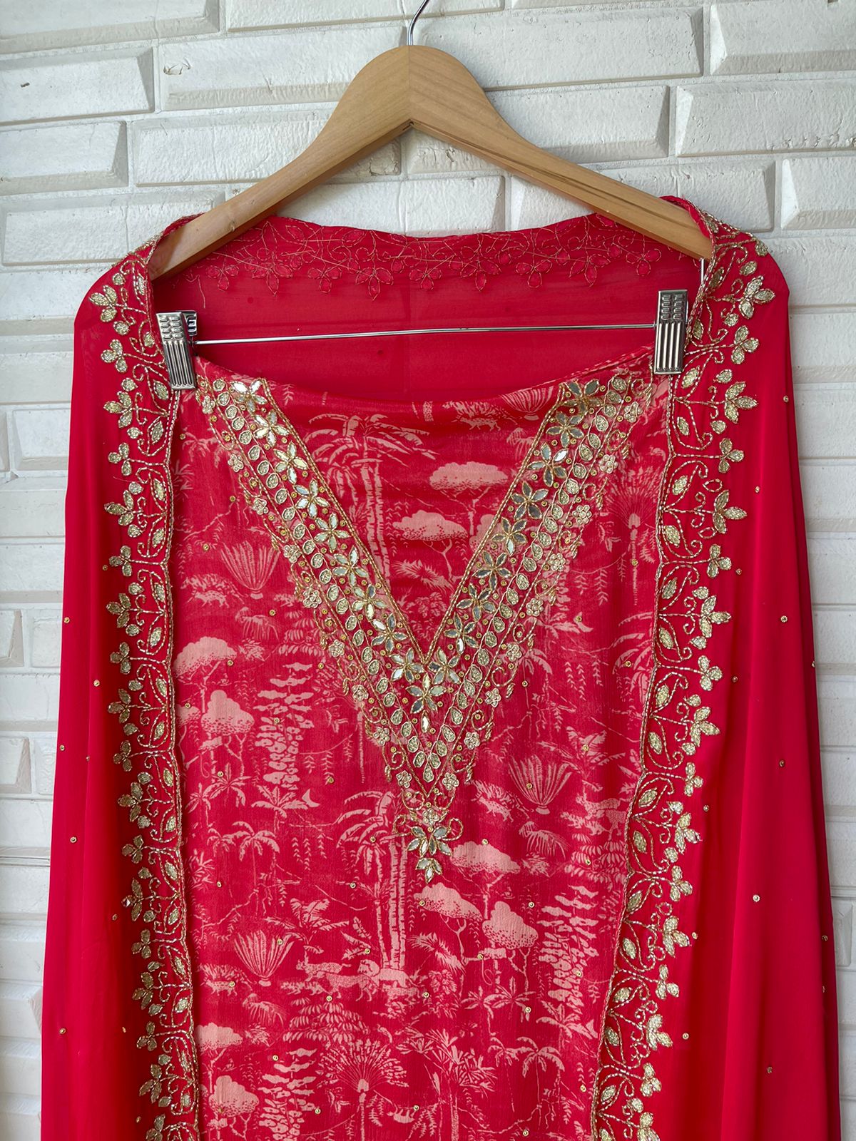 Chinnon silk unstitched ladies suit Rc15450
