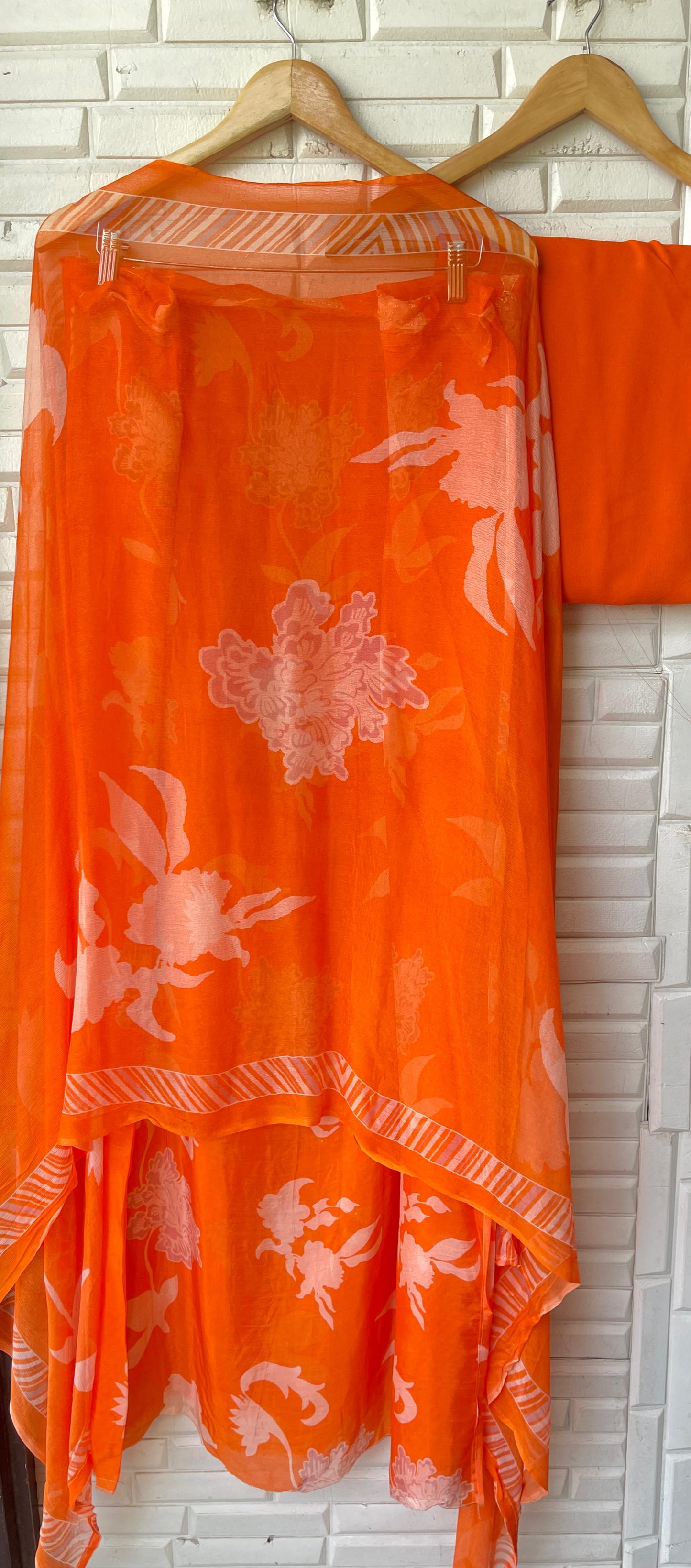 Organza silk unstitched ladies suit Rc17508