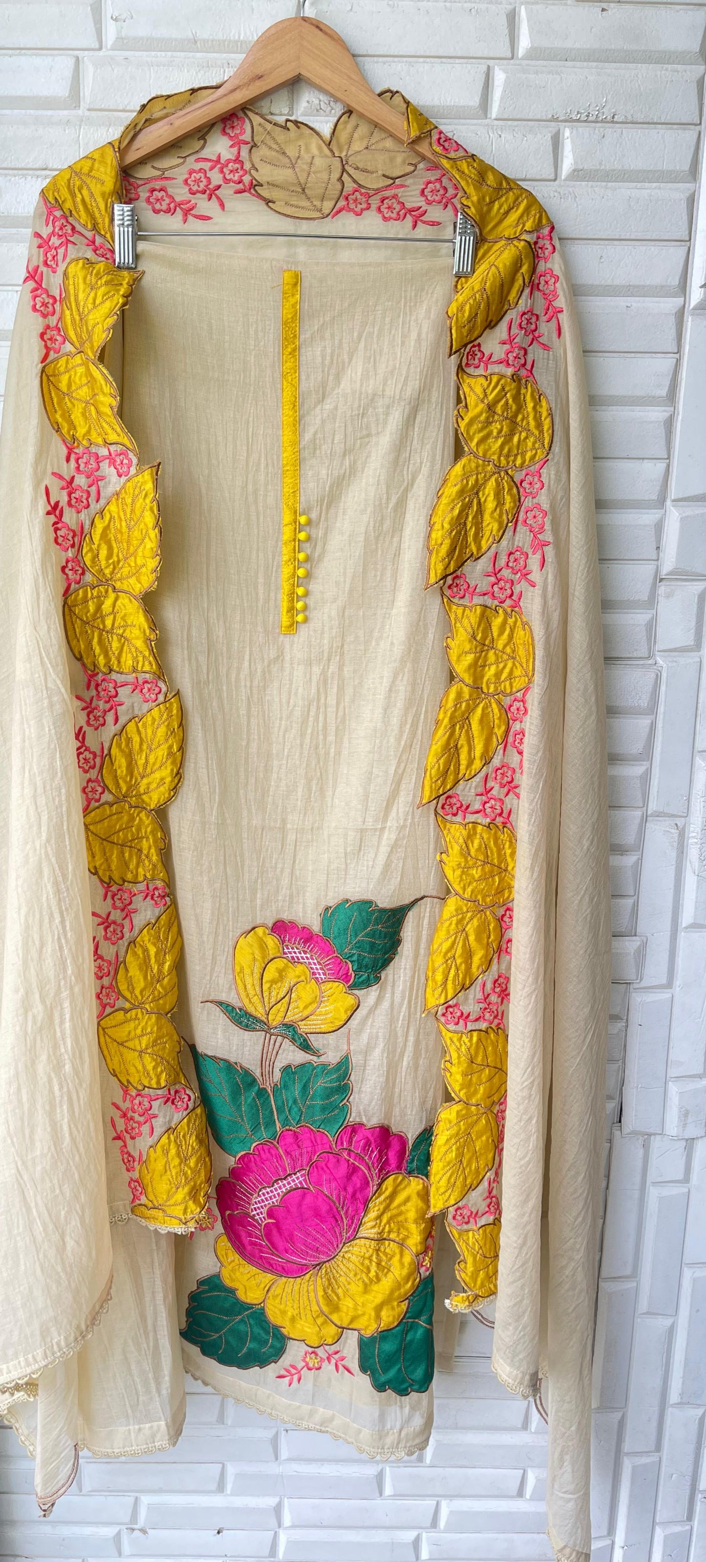 Mul chanderi unstitched ladies suit Rc17409 (b)