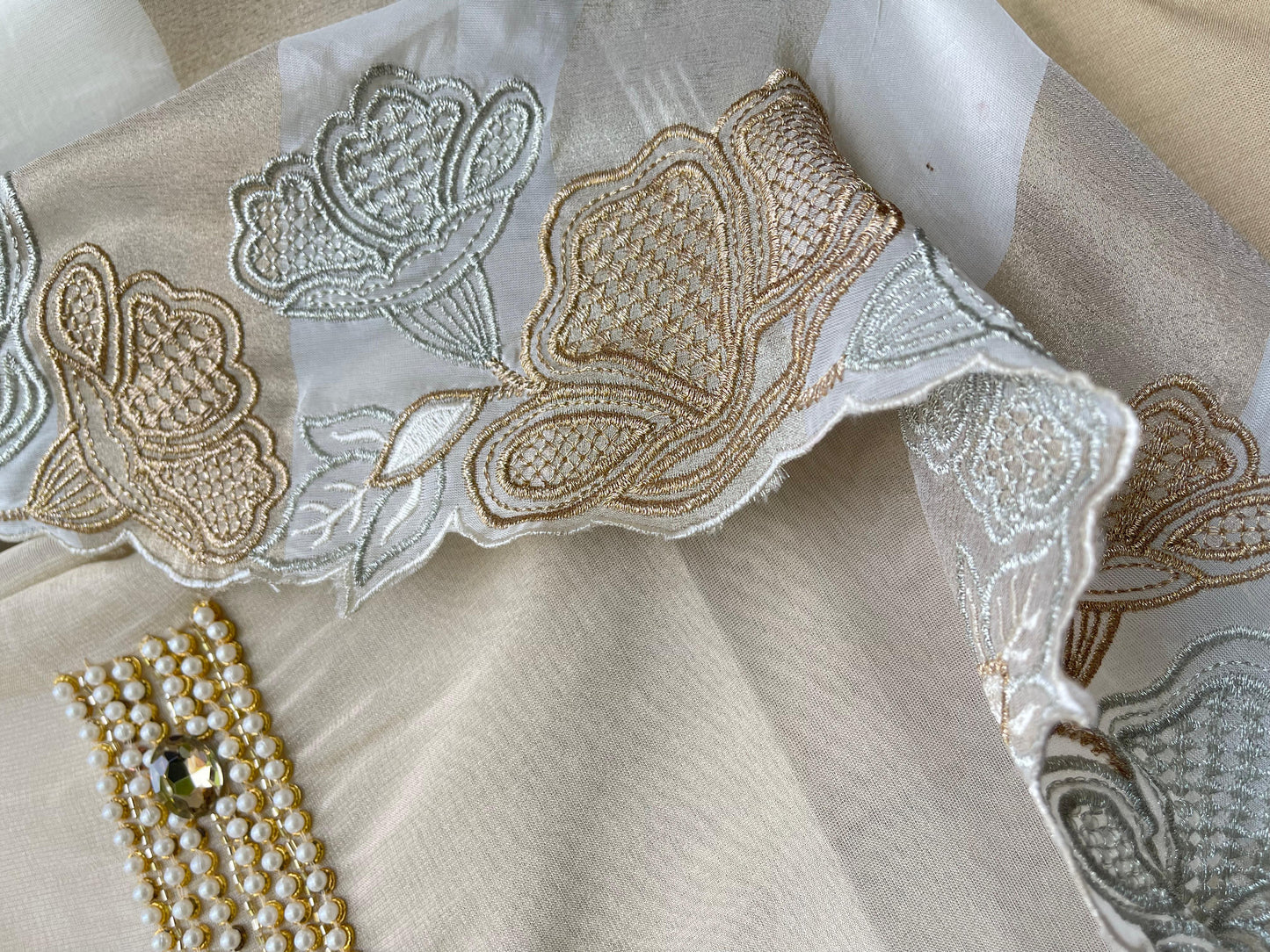 Shimmer silk unstitched ladies suit Rc17432