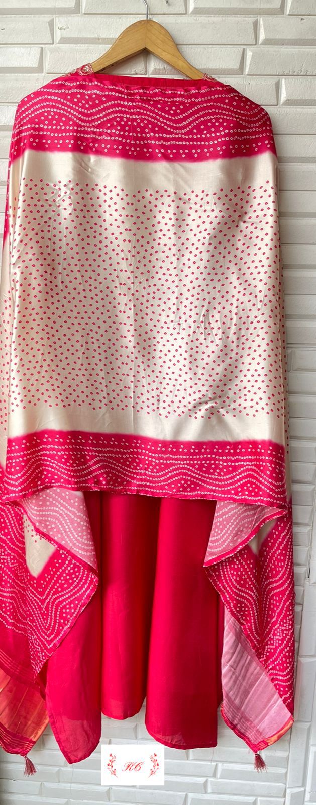Silk unstitched ladies suit Rc15351