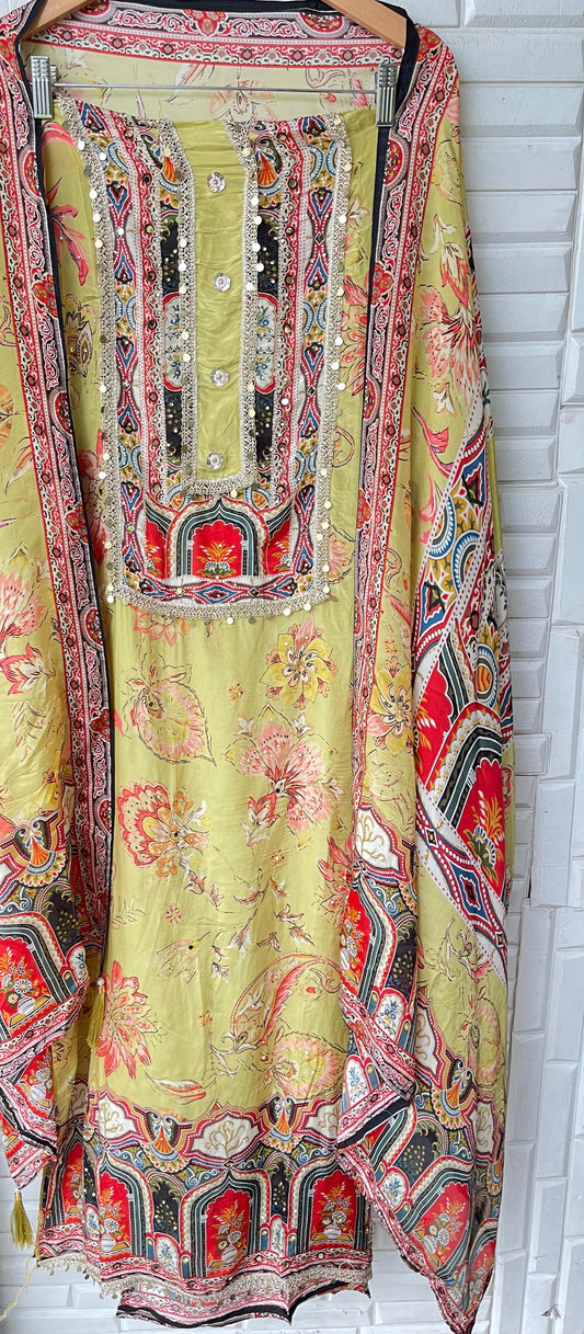 Muslin silk unstitched ladies suit Rc17403