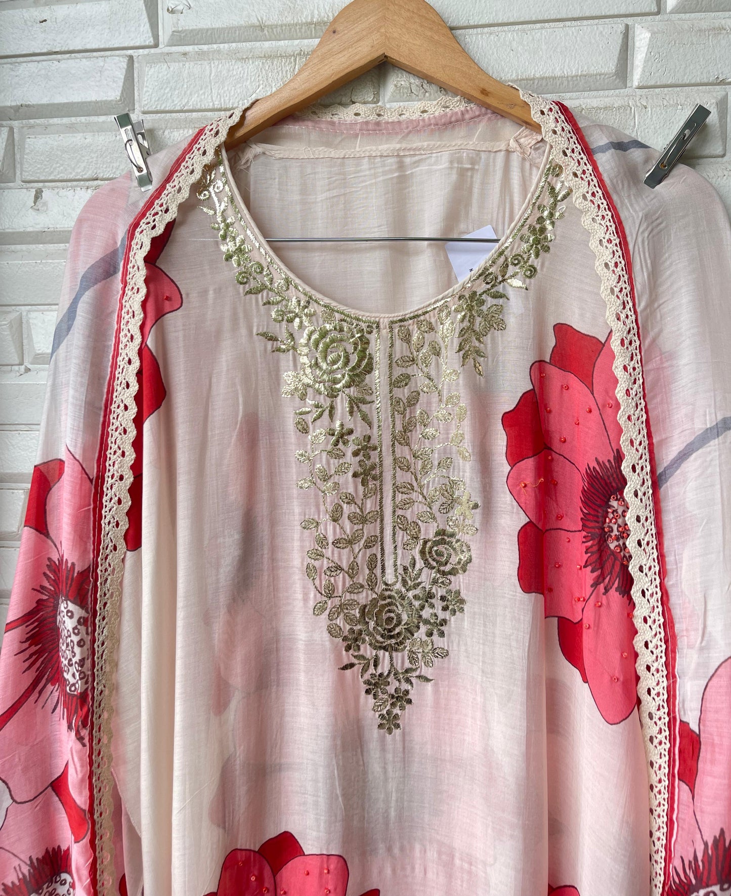 Mul chanderi unstitched ladies suit Rc17236