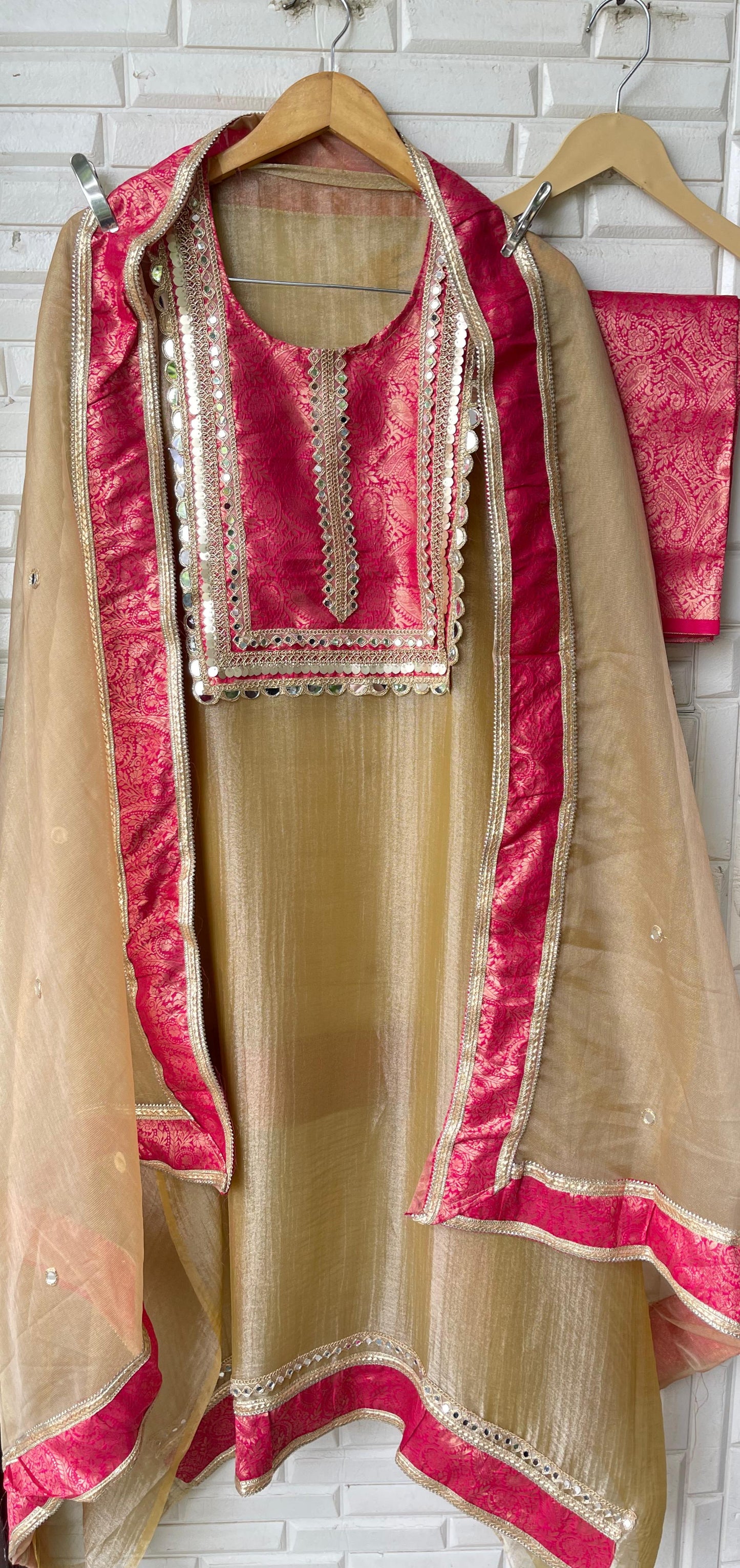 Crushed shimmer tissue unstitched ladies suit Rc17763 (a)