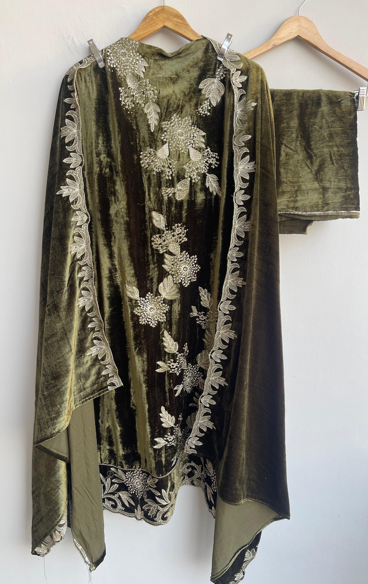 Micra velvet unstitched ladies suit Rc18888 (c)