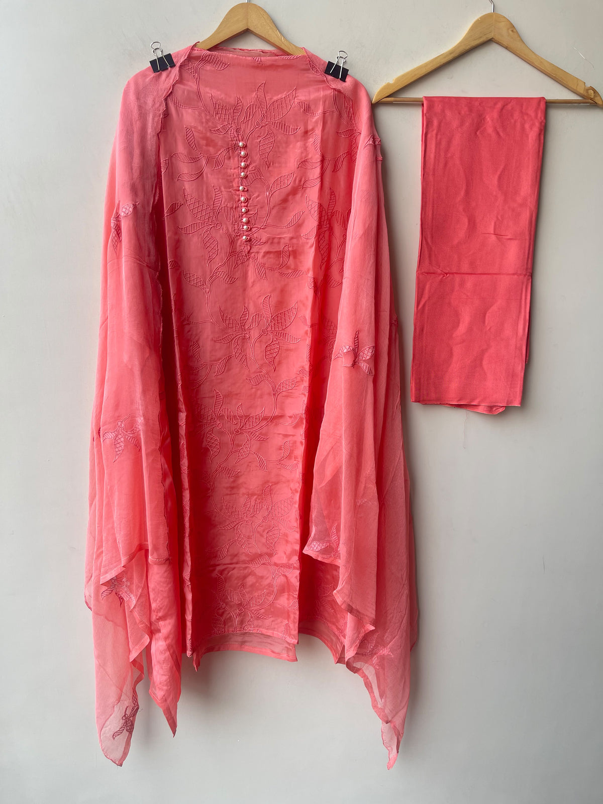 Premium Glass Organza Unstitched 3 Pcs Designer Suit Set