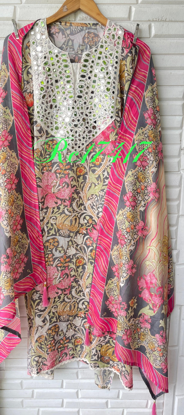Muslin unstitched ladies suit Rc17417