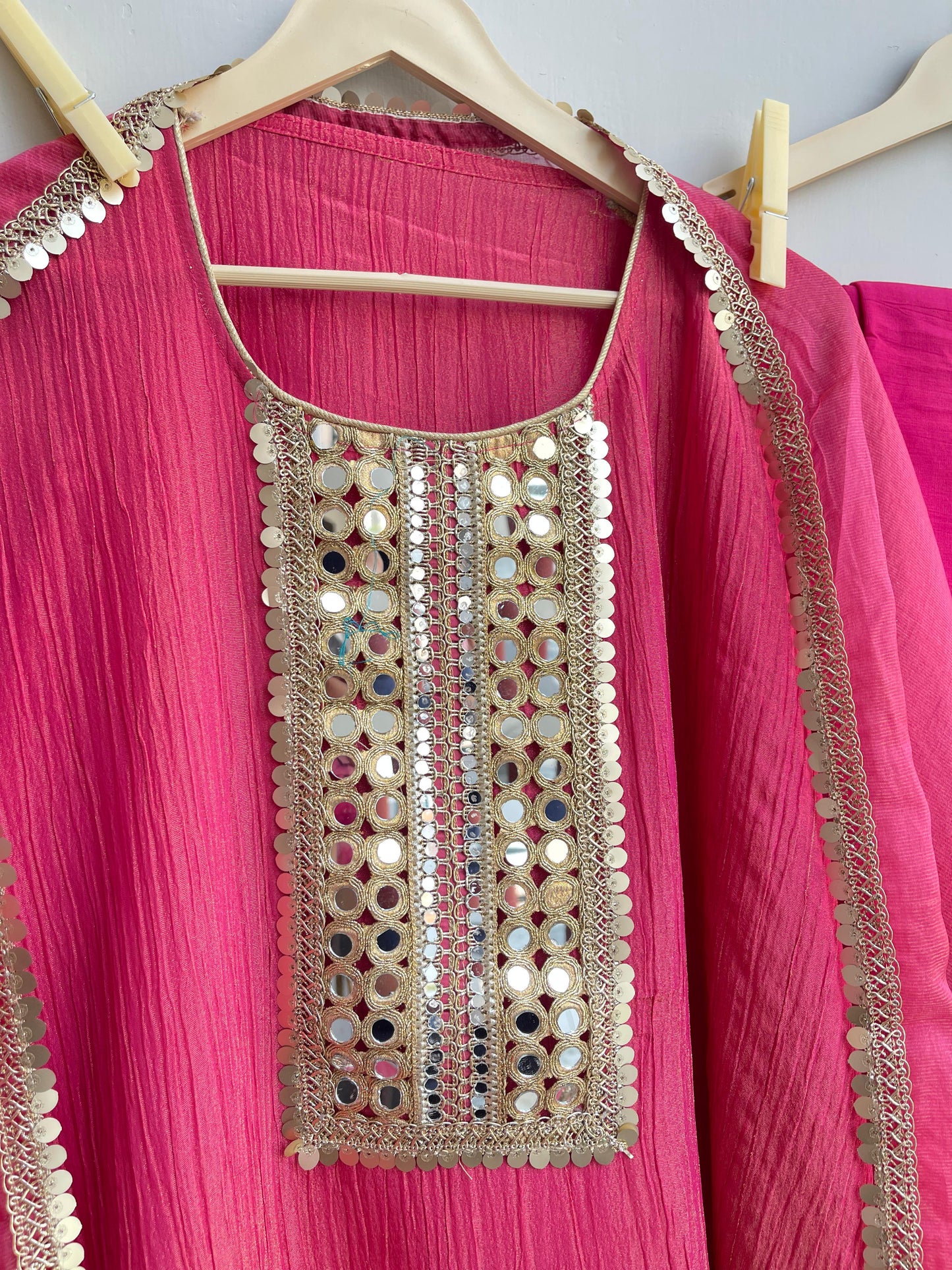 Crushed tissue unstitched ladies suit Rc17930 (a)