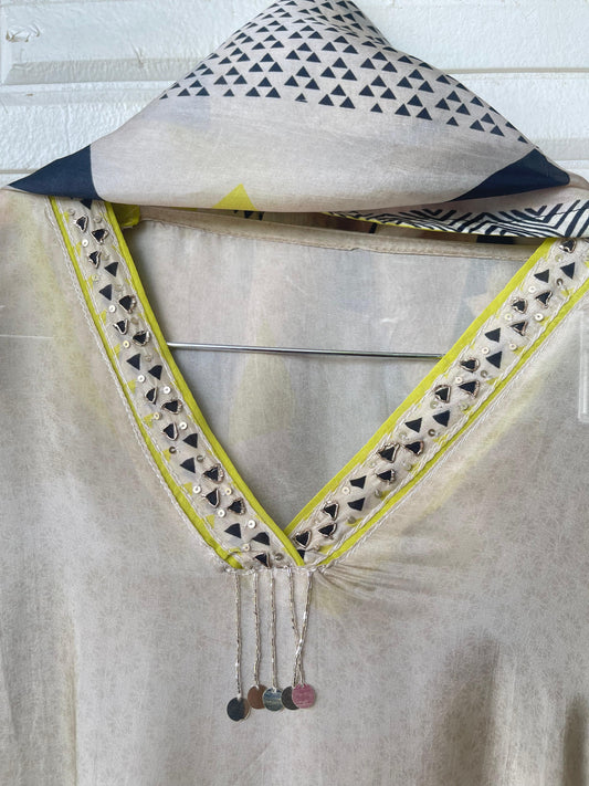 Russian silk unstitched ladies suit Rc17529