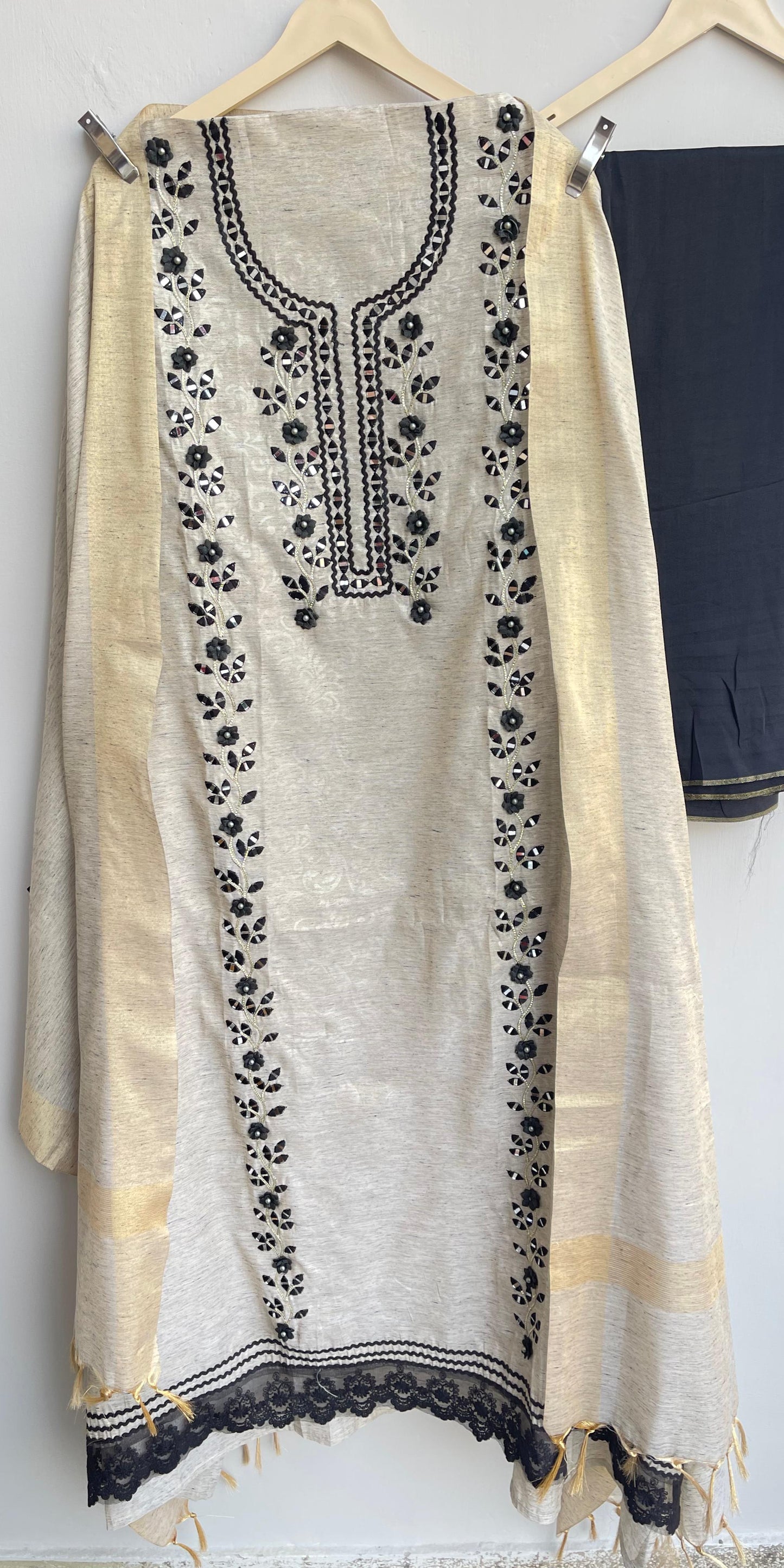 Self shimmer khadi silk unstitched ladies suit Rc17938