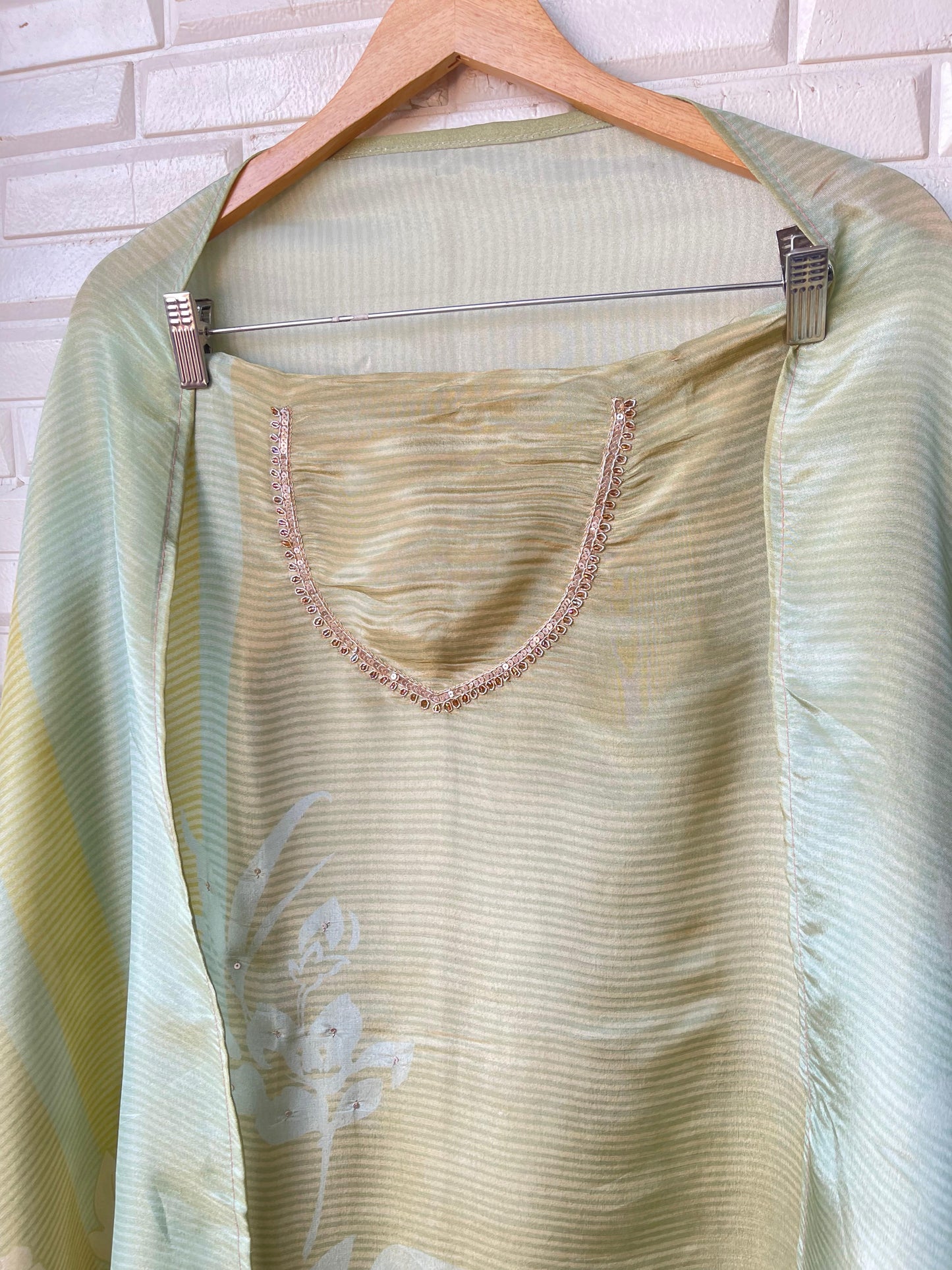 Shimmer silk unstitched ladies suit Rc15798