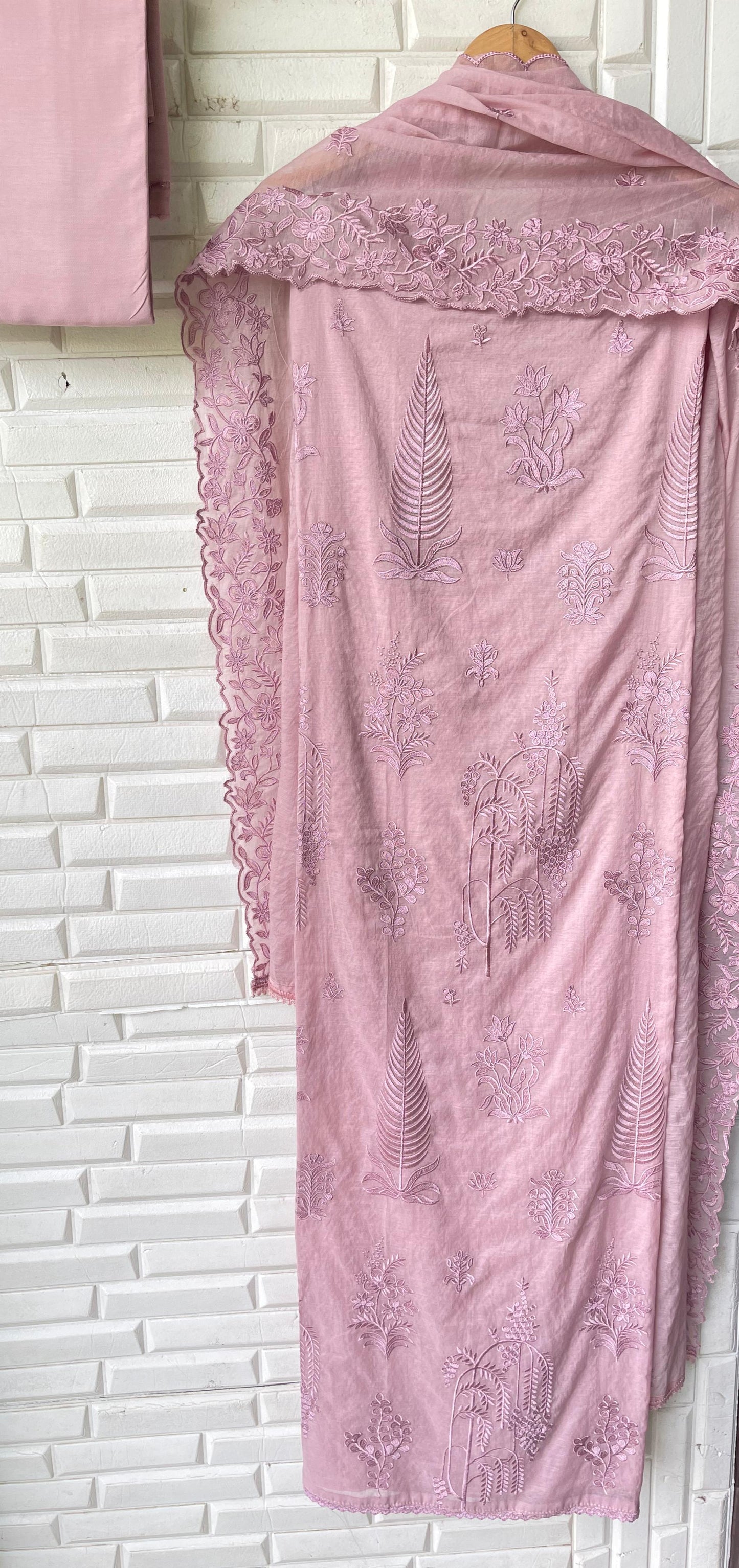 Mul chanderi unstitched ladies suit Rc17721