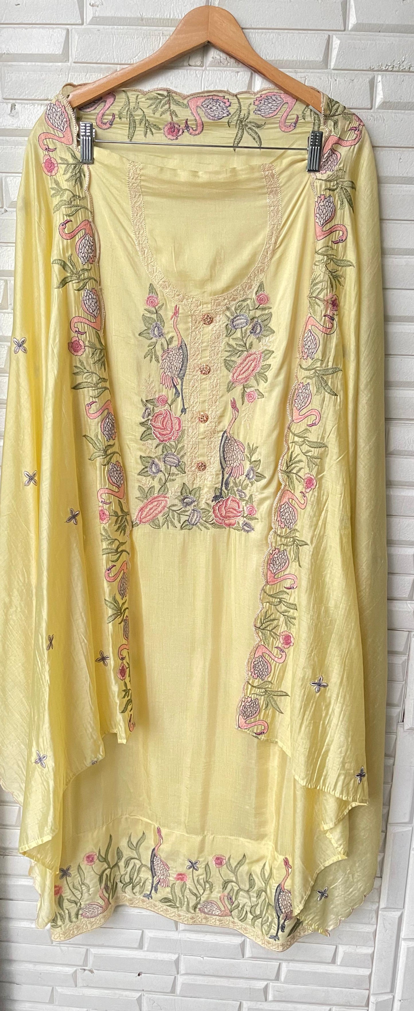 Muslin unstitched ladies suit Rc17461