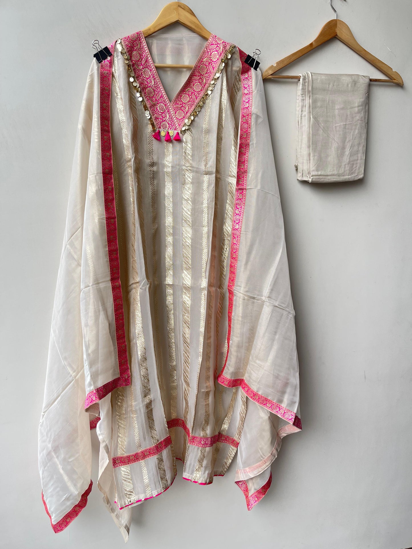 Banarasi shimmer silk ladies unstitched suit Rc19345