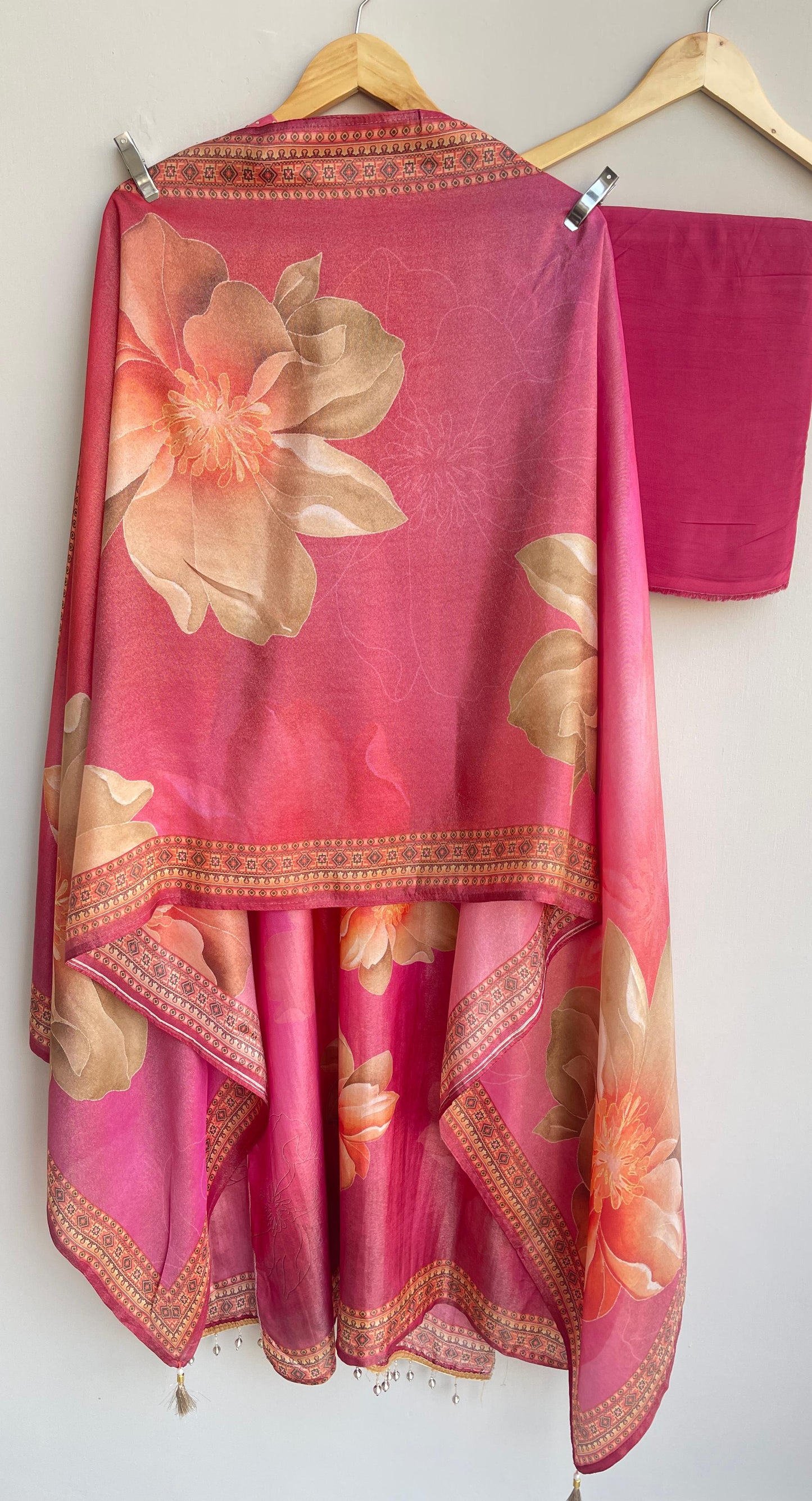 Shimmer silk unstitched ladies suit Rc17892