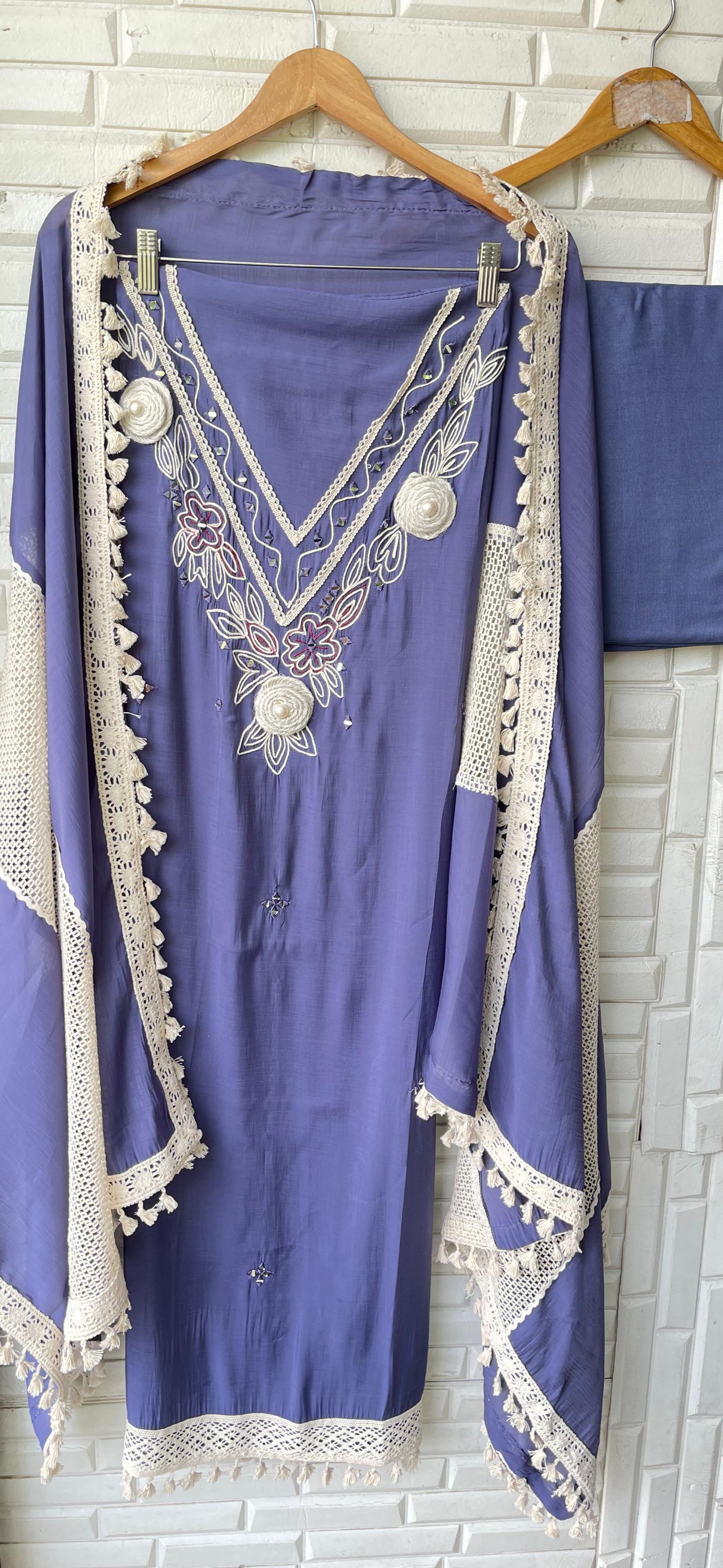 Mul chanderi unstitched ladies suit Rc17430