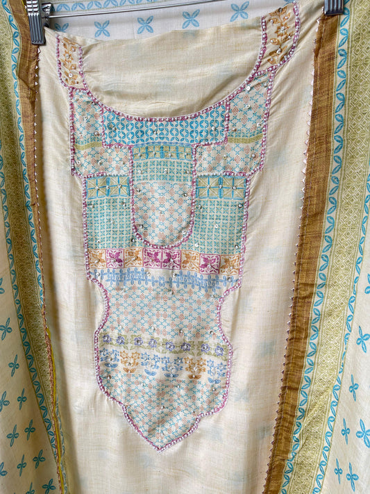 Muslin unstitched ladies suit Rc17335