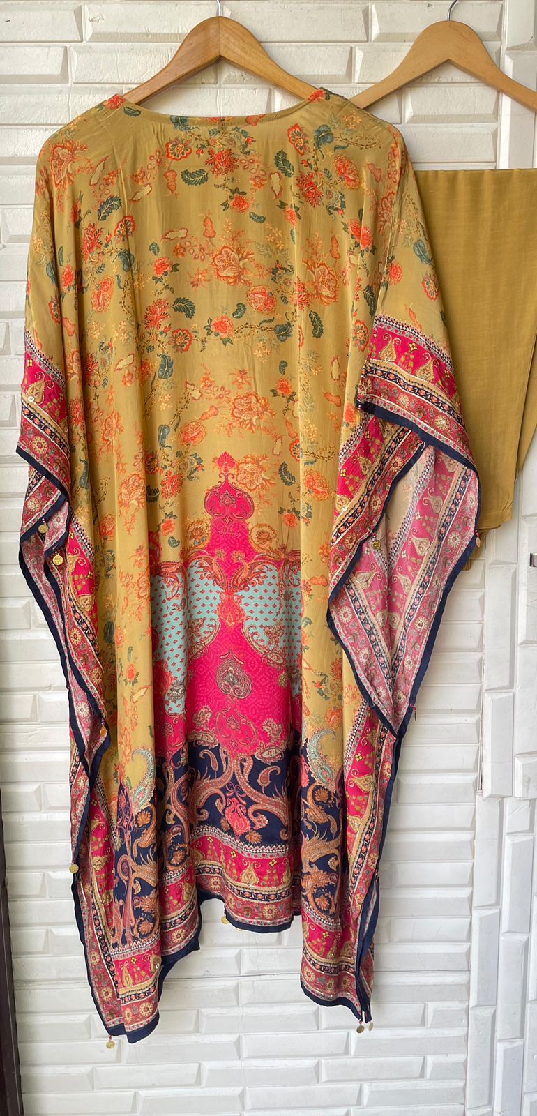 Crape Silk Ready to Wear Kaftan Set Rc 15522