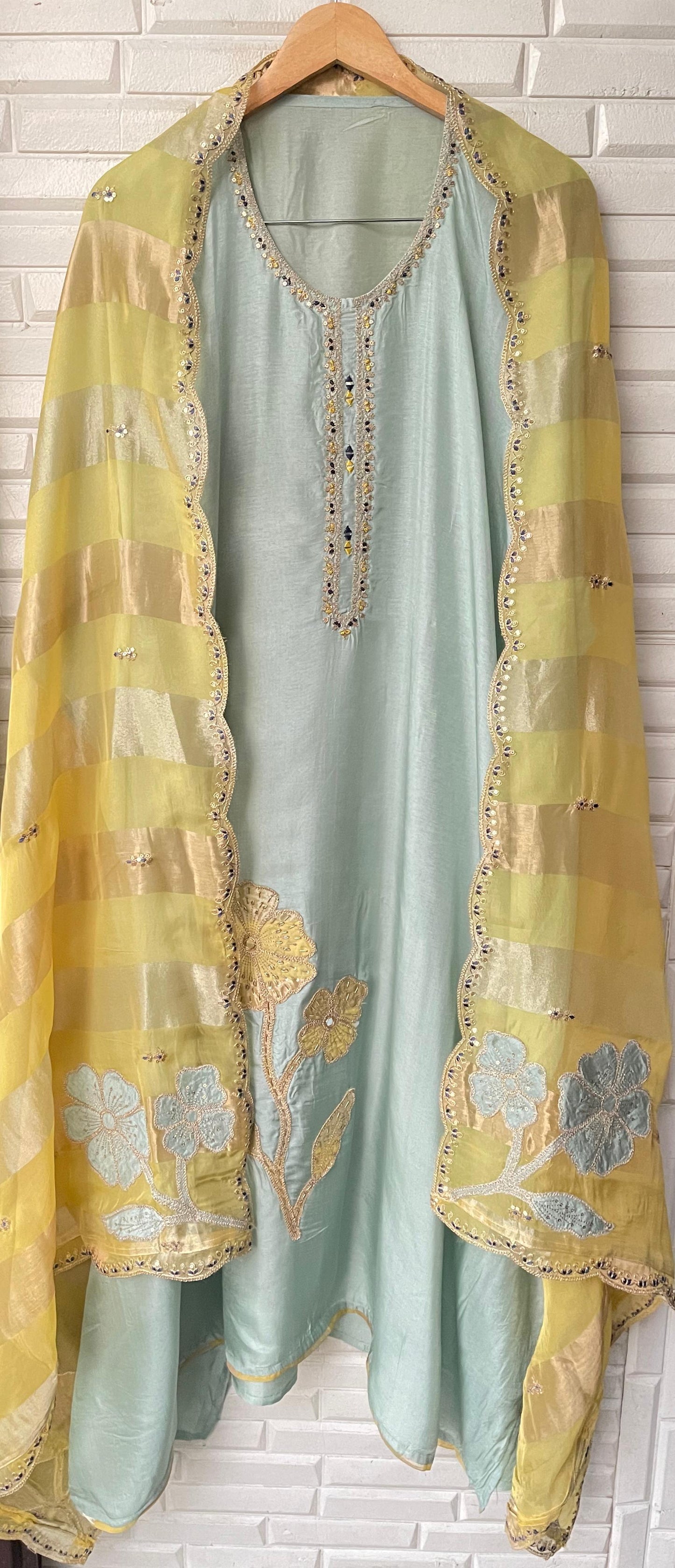 Silk Unstitched Ladies Suit Rc 16161