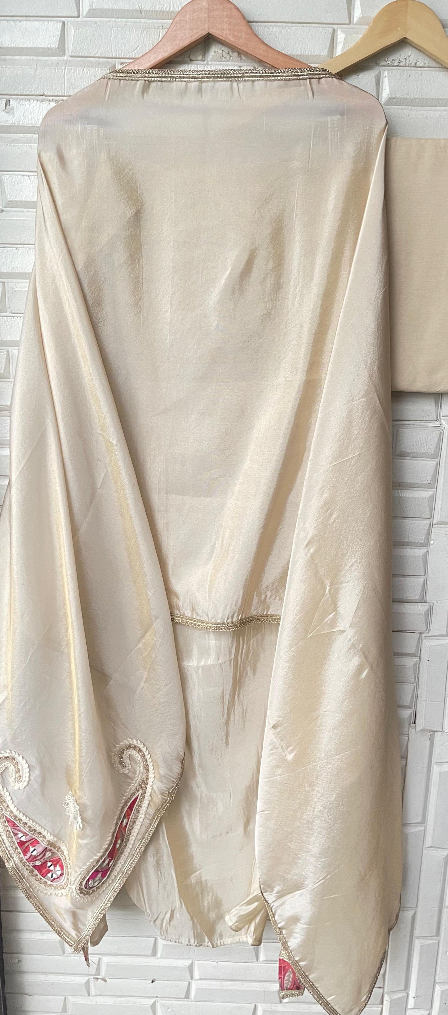 Banarasi shimmer silk unstitched ladies suit Rc17671(a)
