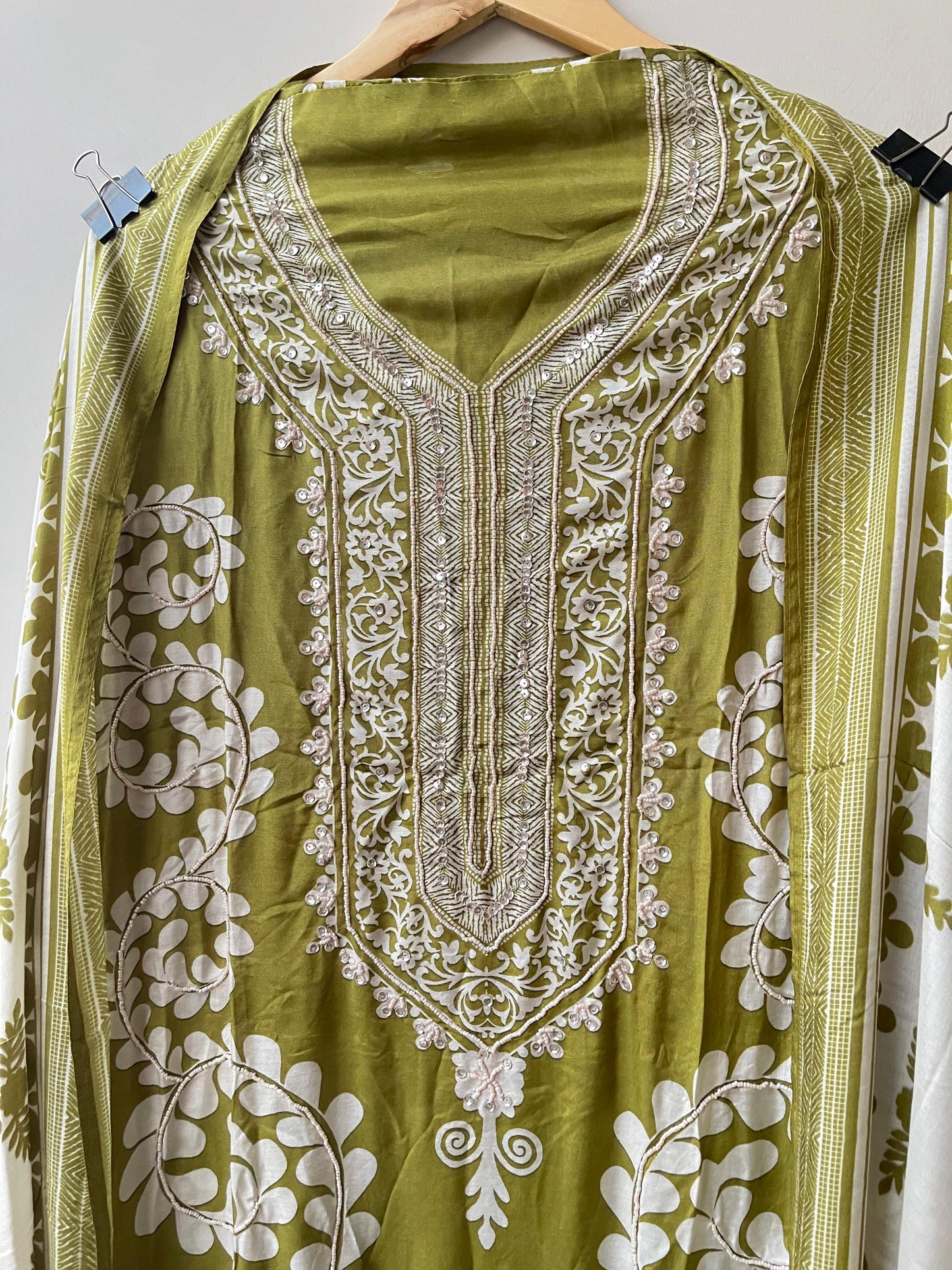 Muslin printed unstitched salwar suit with pearl and sequin resham embroidery β RoyalChicByPriti