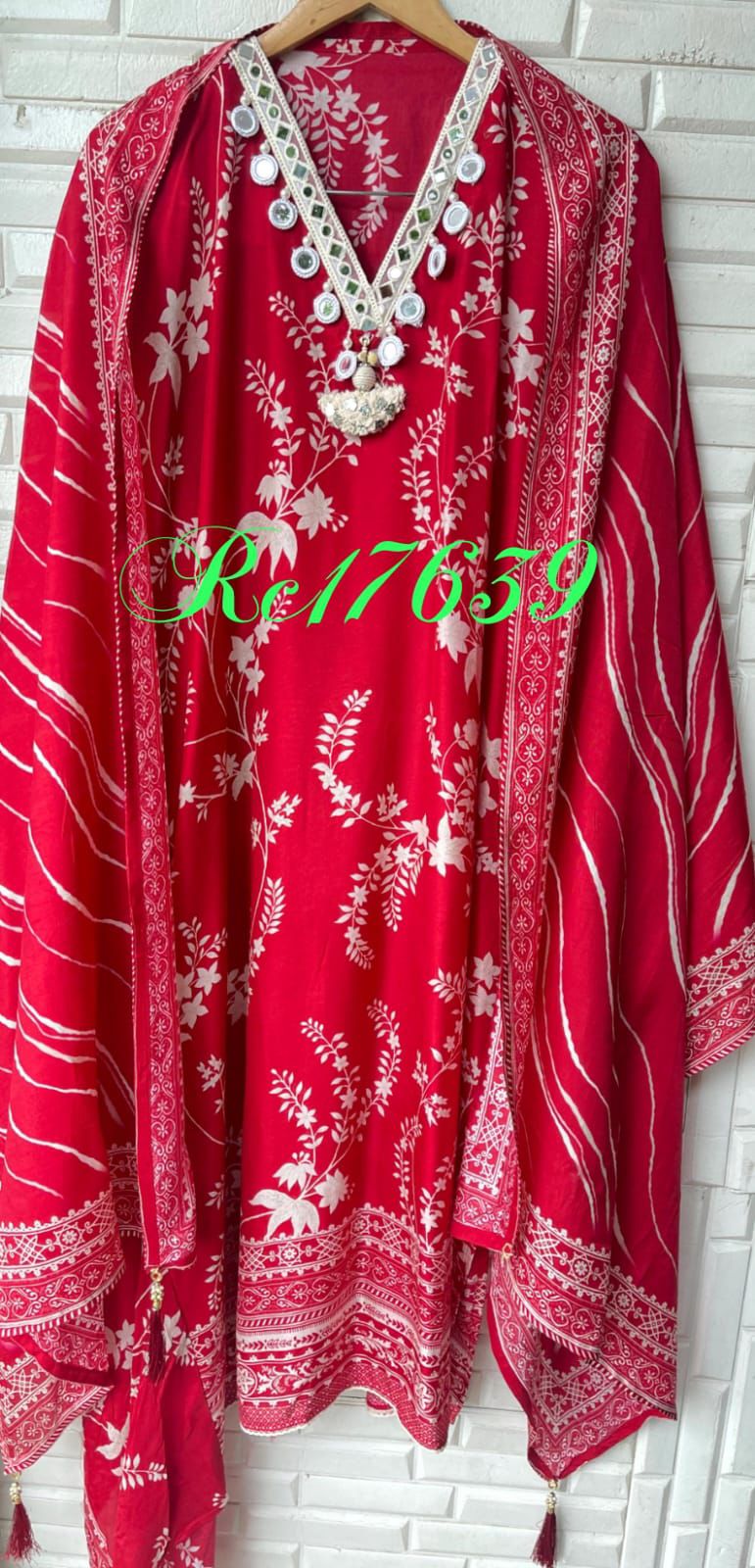 Tassar silk unstitched ladies suit Rc17639
