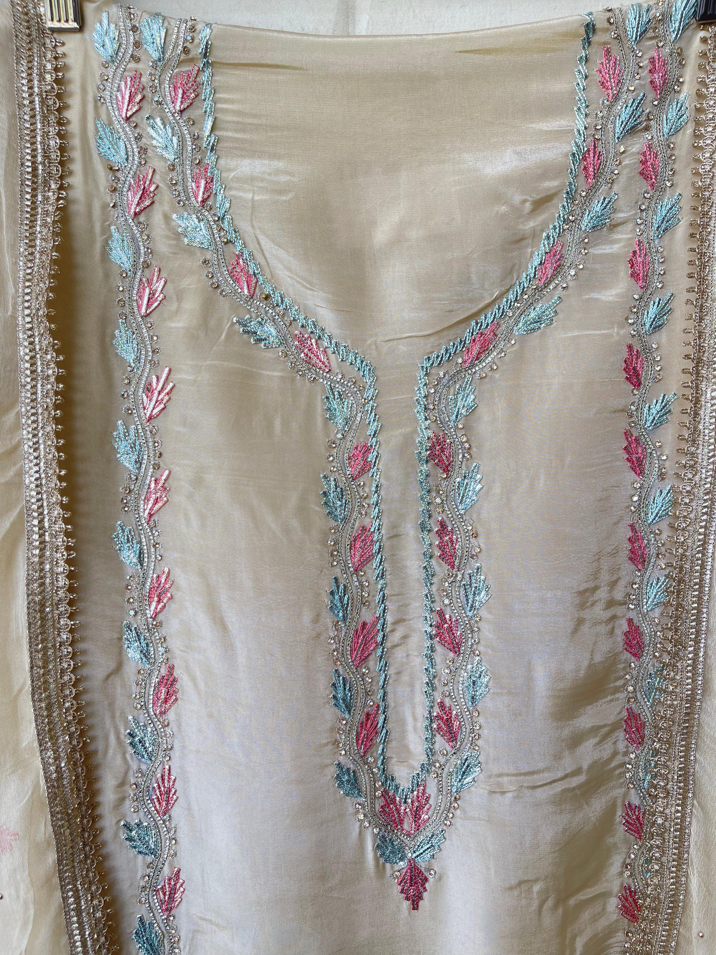 Crape satin unstitched ladies suit Rc17741