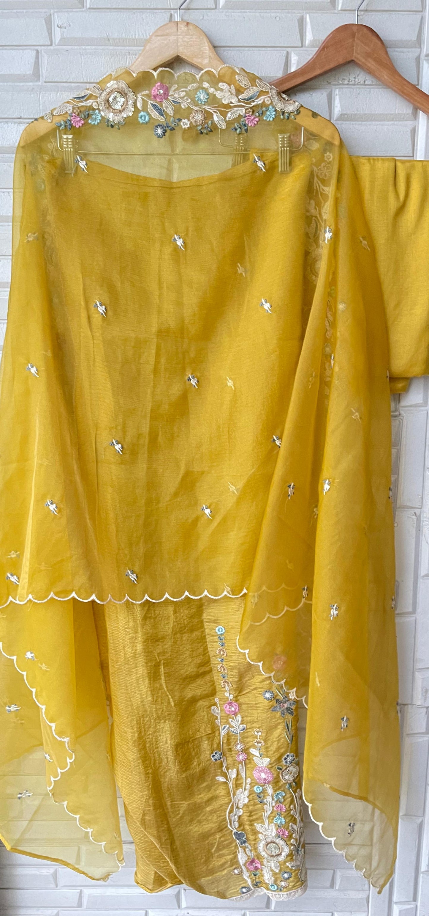 Self shimmer silk unstitched ladies suit Rc17610