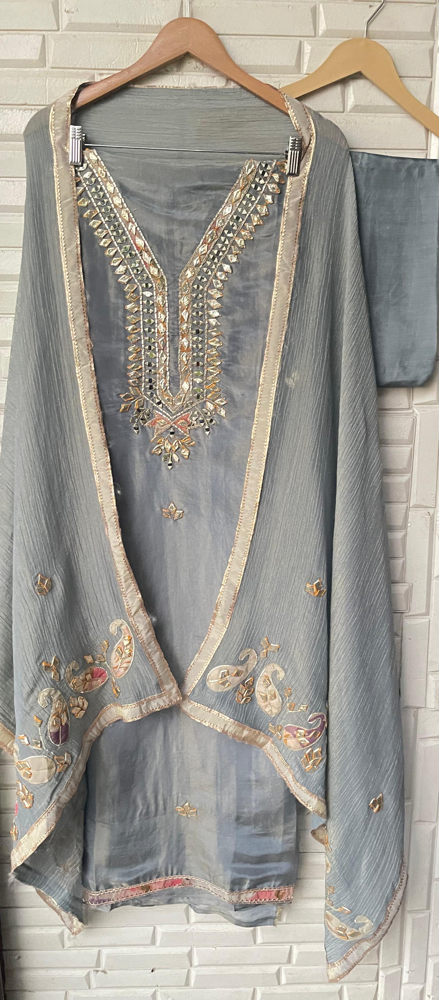 Shimmer silk unstitched ladies suit Rc17773