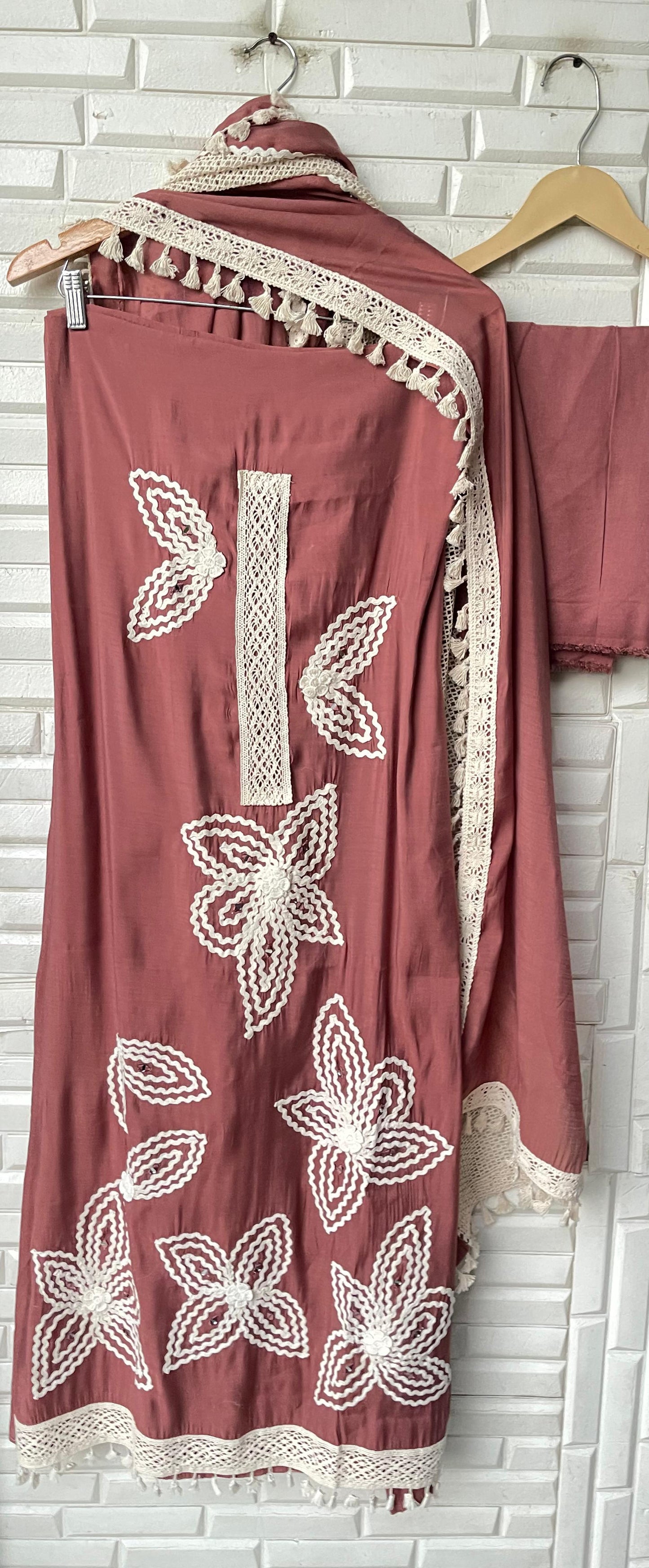 Mul chanderi unstitched ladies suit Rc17460