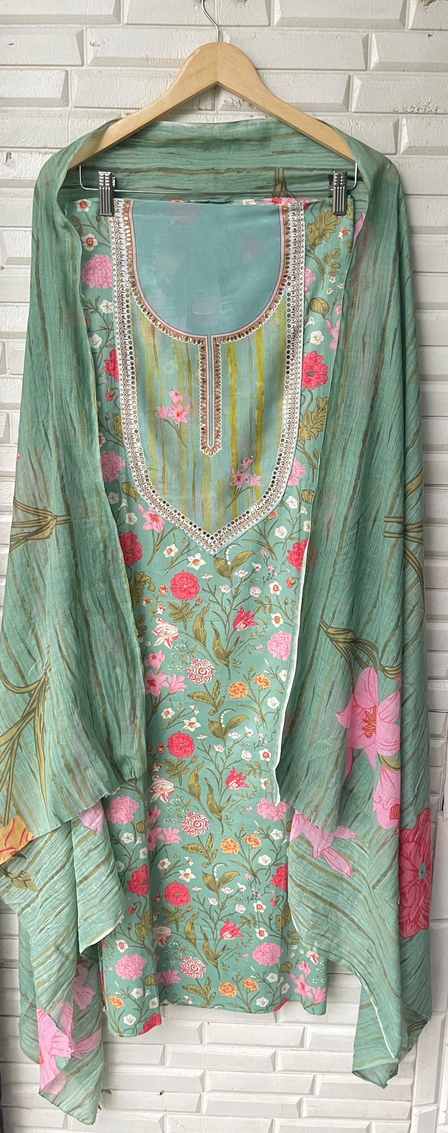 Cotton unstitched ladies suit Rc17449