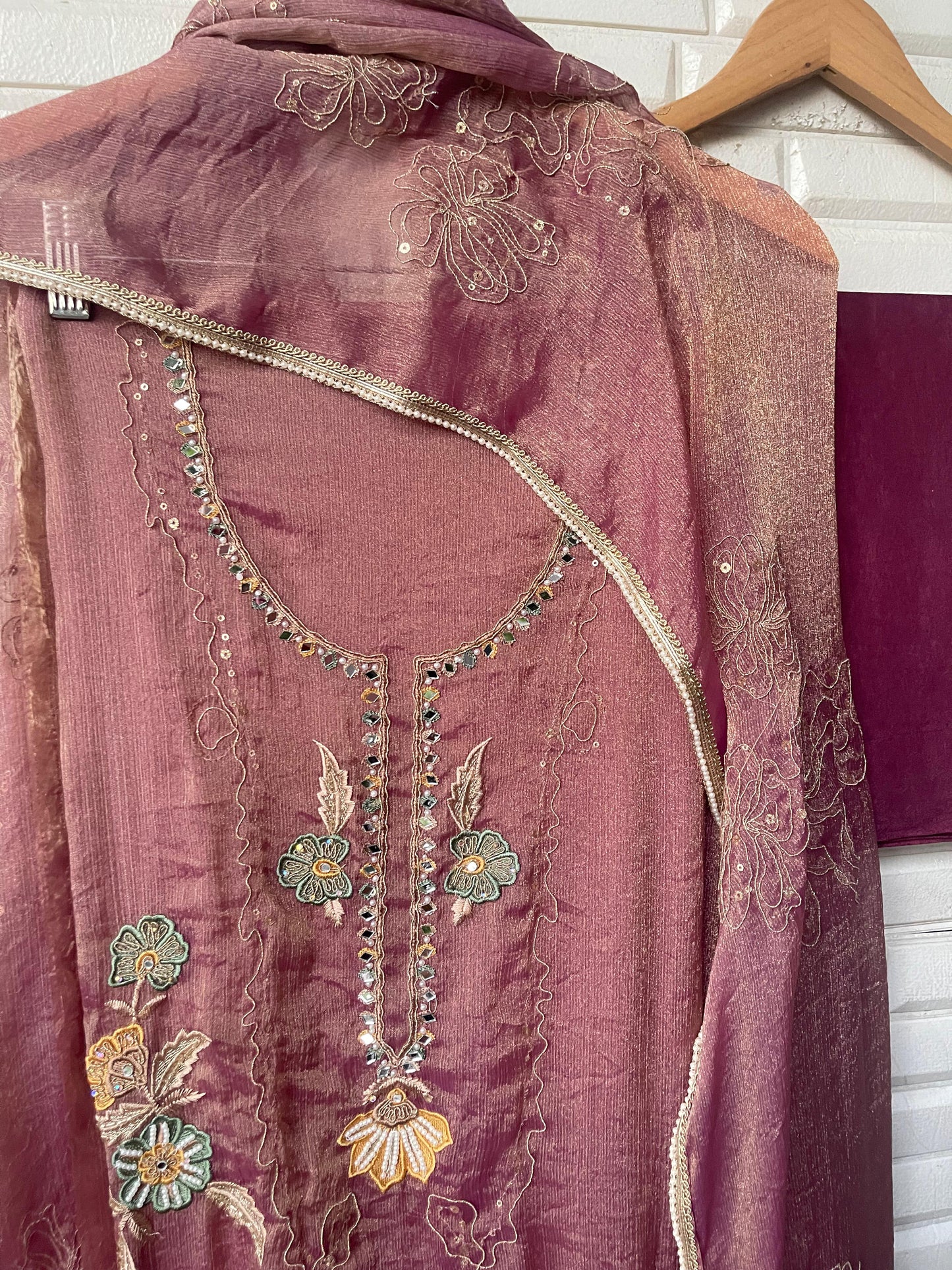 Self crushed shimmer chinon unstitched ladies suit Rc17788 (b)