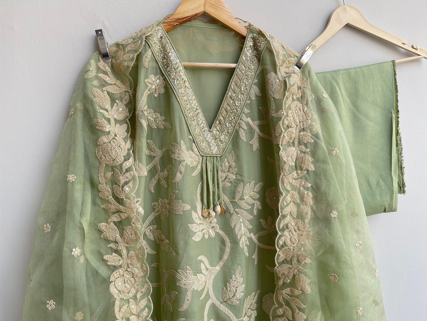 Organza unstitched ladies suit Rc17936 (b)