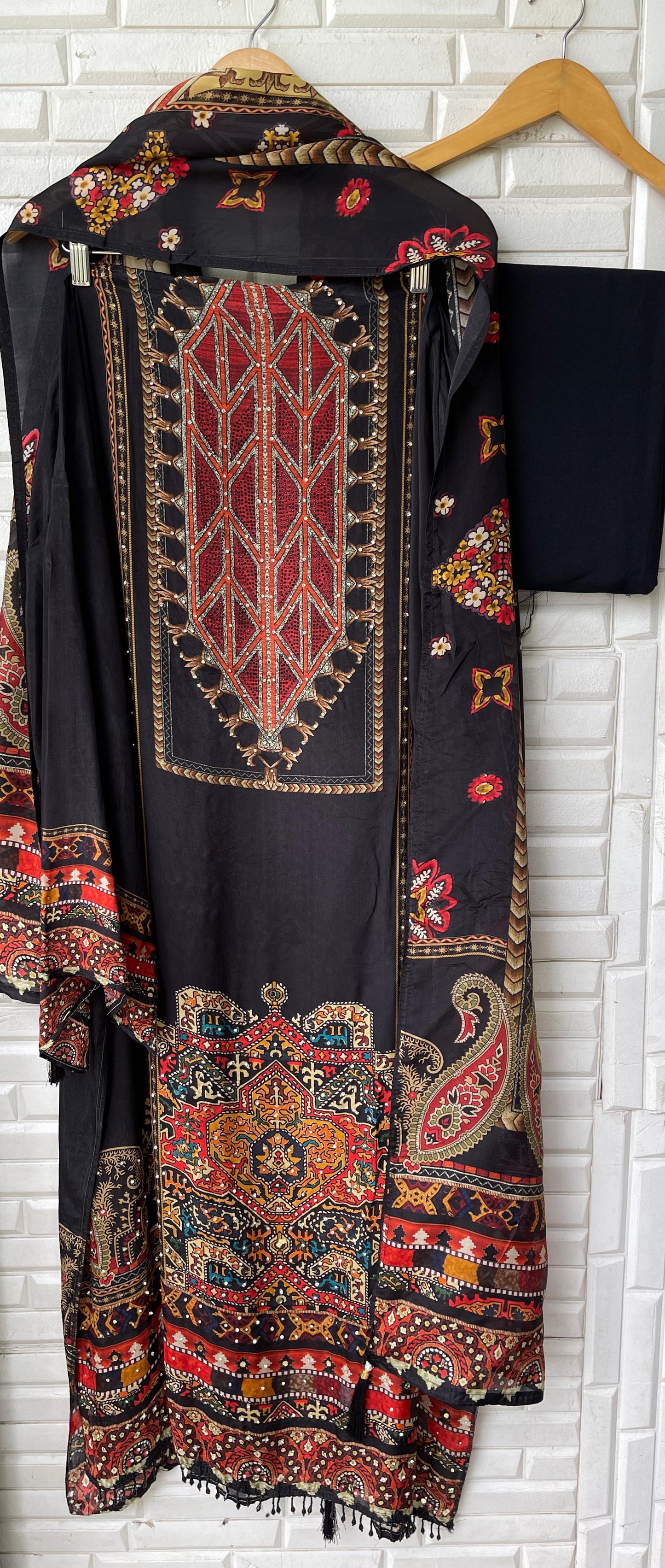 Muslin crepe unstitched ladies suit Rc17439