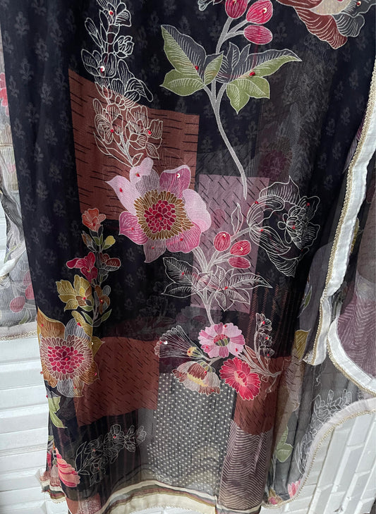 Burberry organza unstitched ladies suit Rc17619 (c)